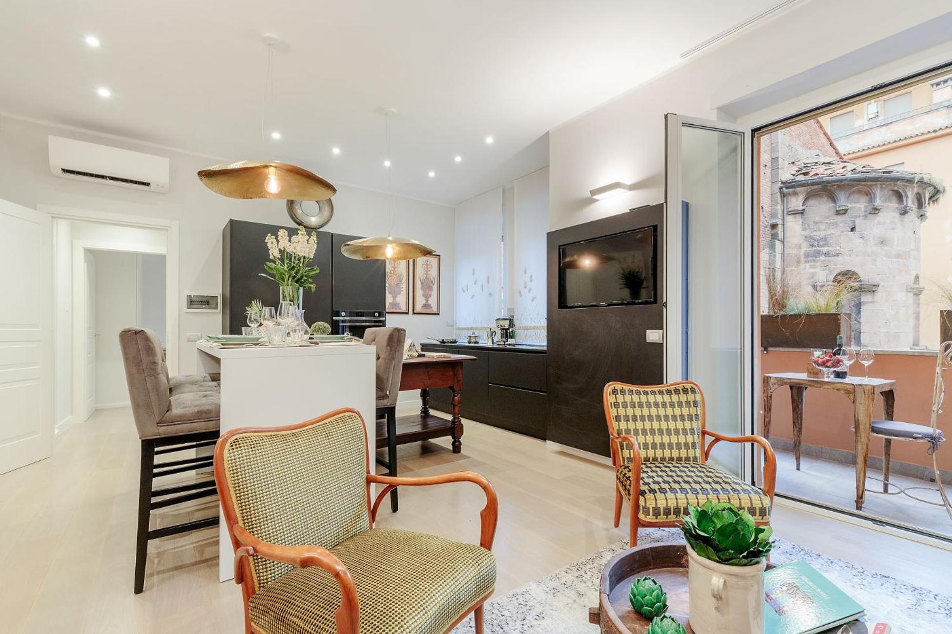 One-Bedroom Apartment