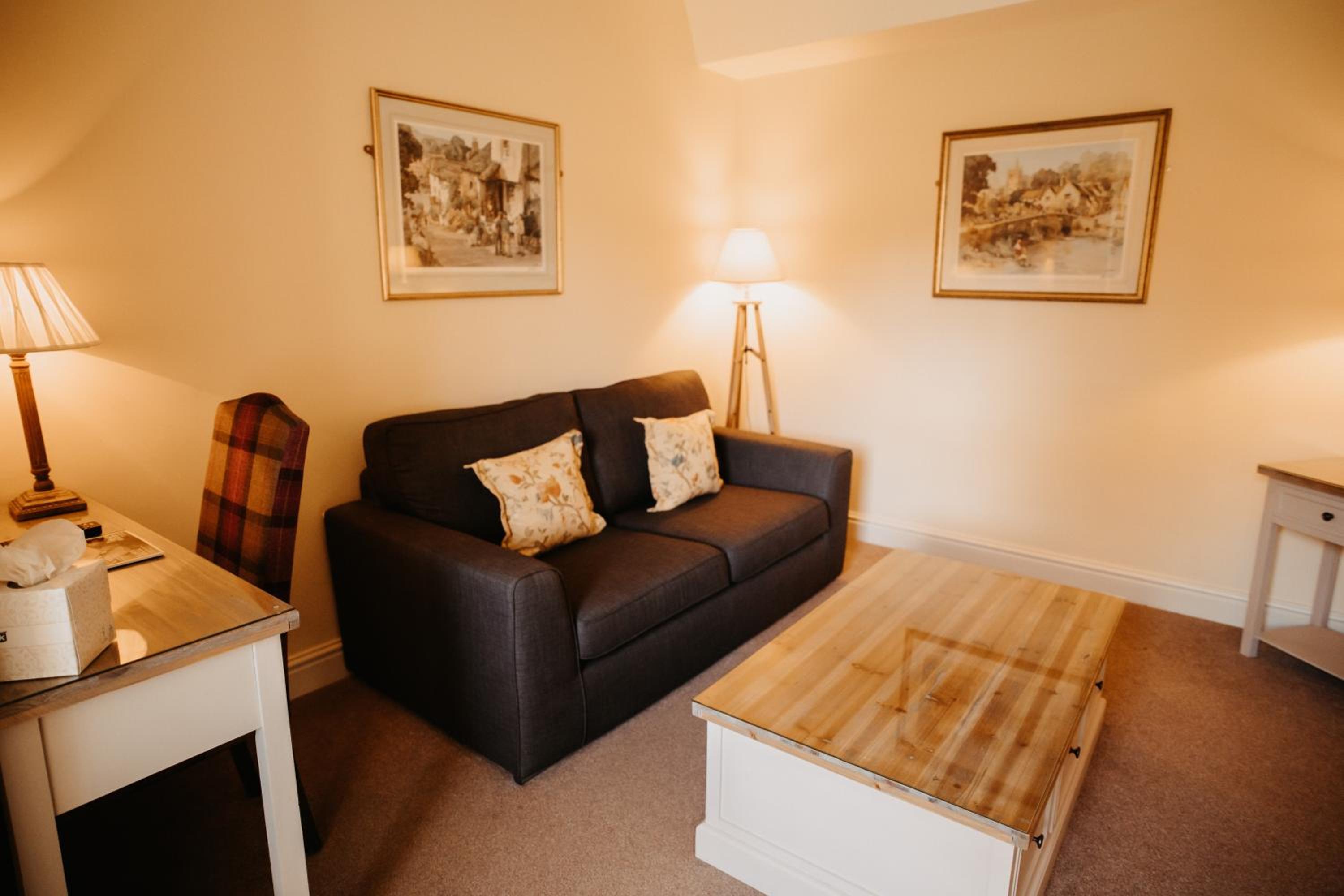 Courtyard Suite photo 3