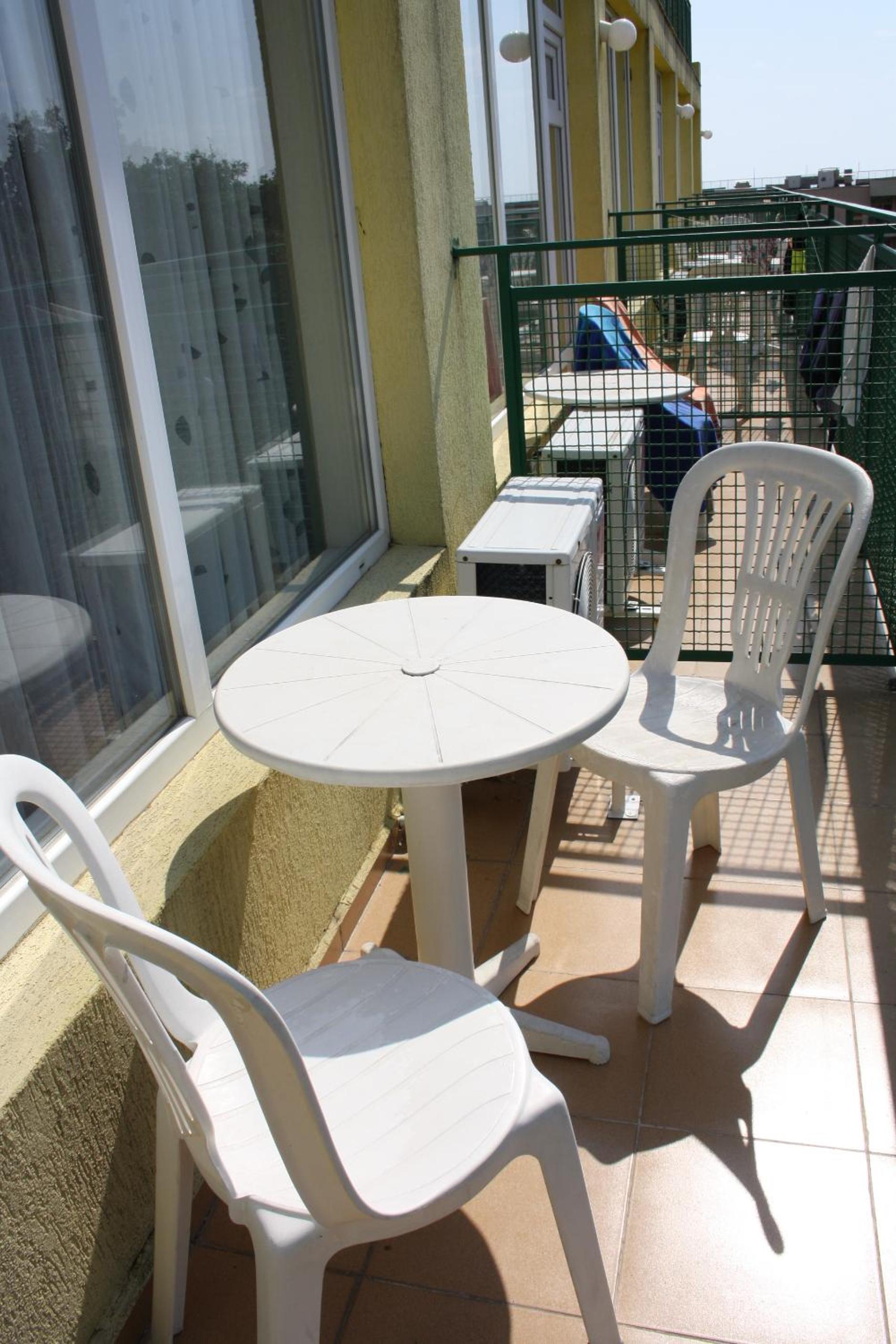 Double Room (2 Adults + 1 Child) photo 2
