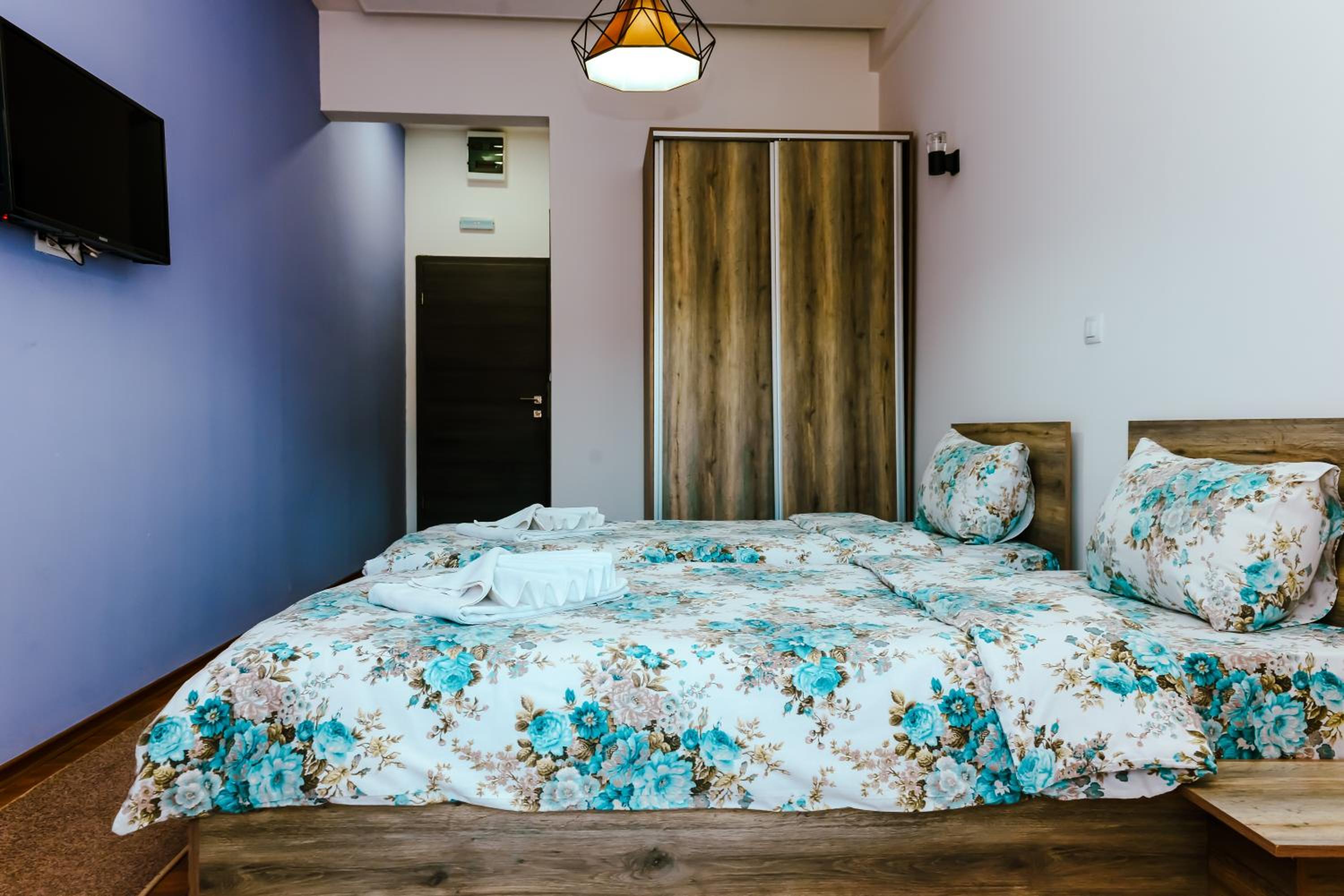 Double or Twin Room with Balcony photo 3