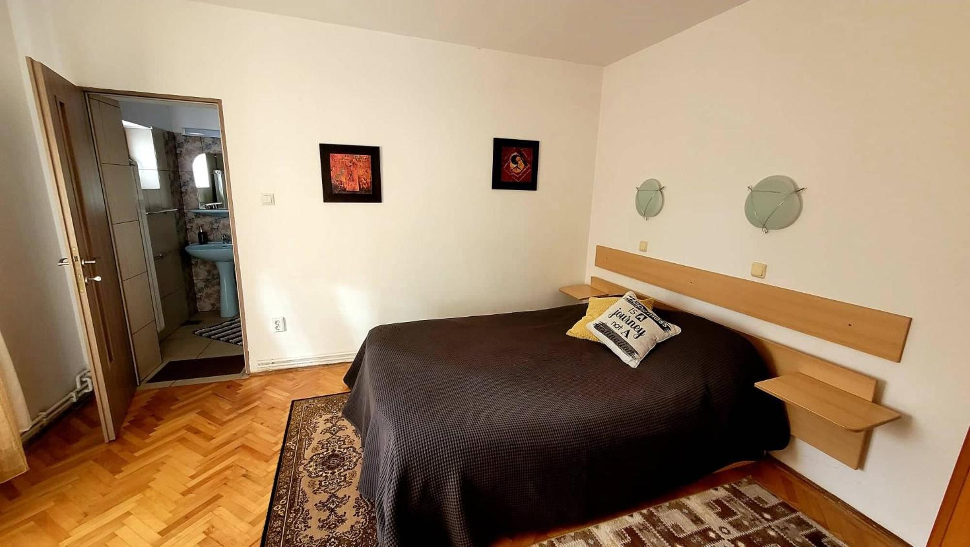 Three-Bedroom House - Photo 23