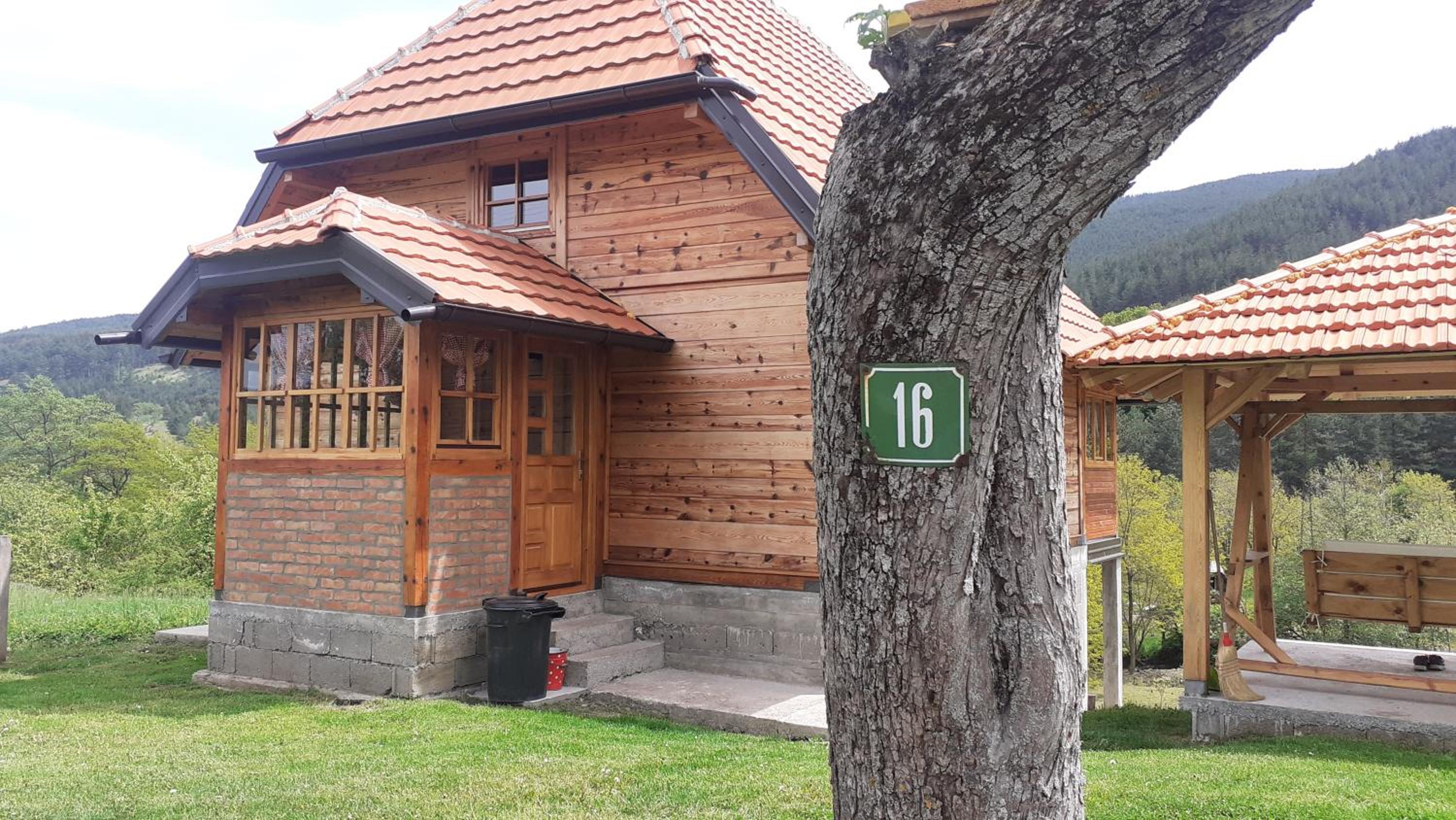 Two-Bedroom House photo 2