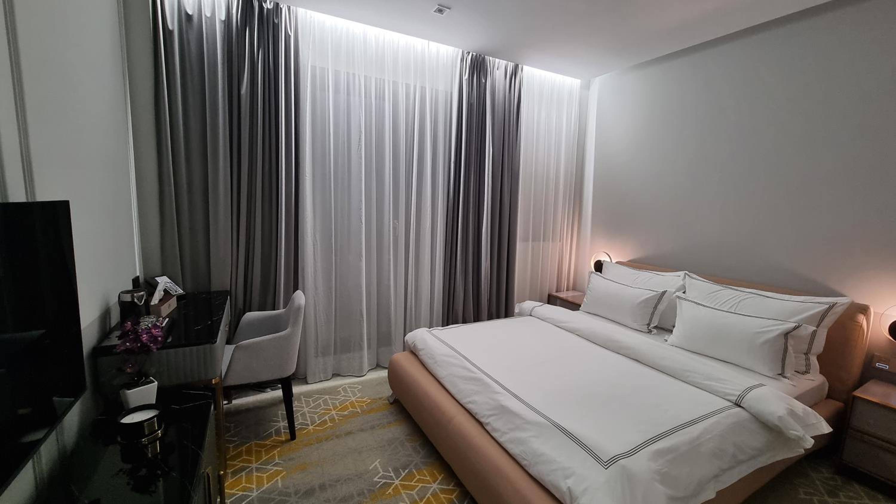 Standard Double Room - Photo 6
