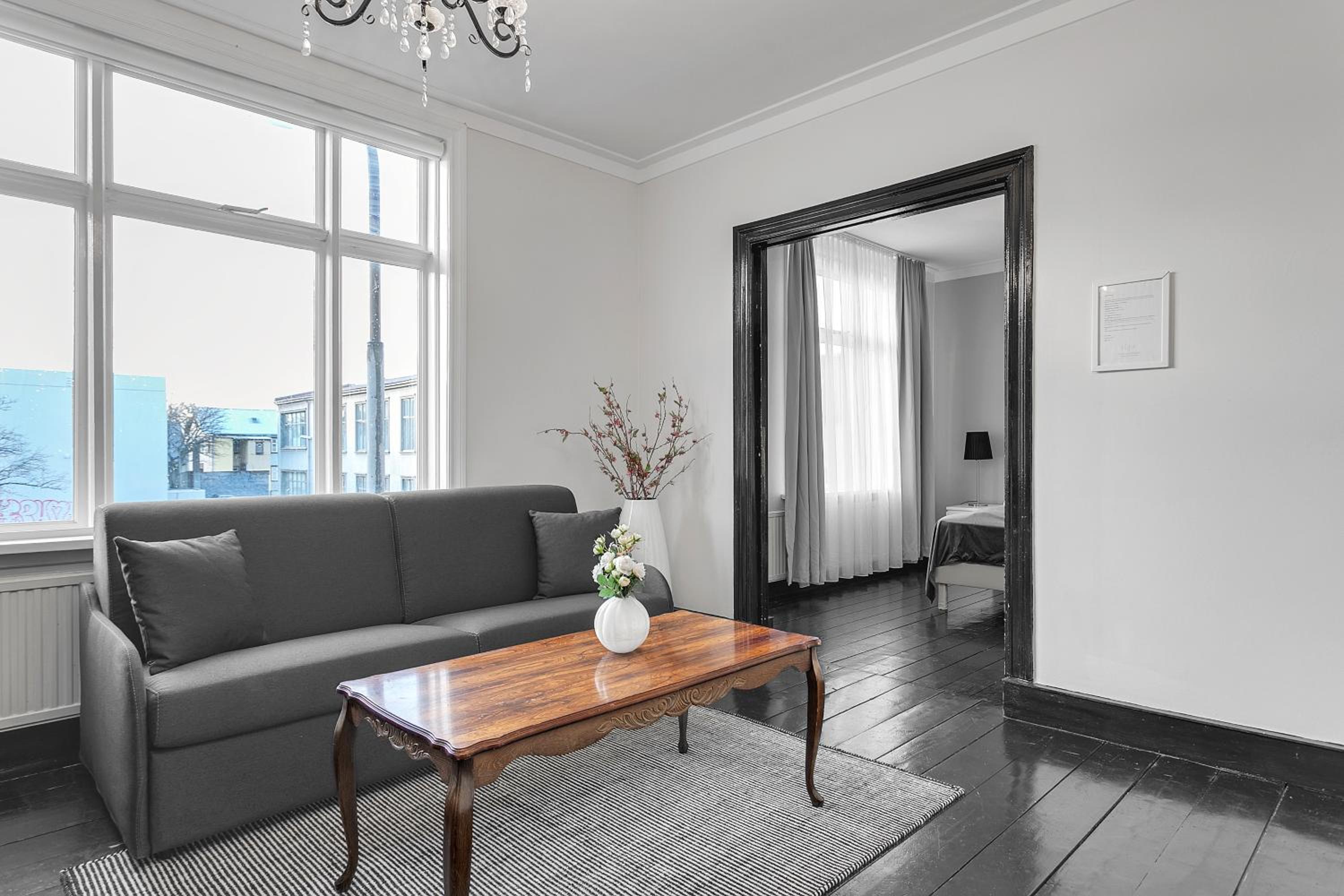 Two-Bedroom Apartment - Photo 9