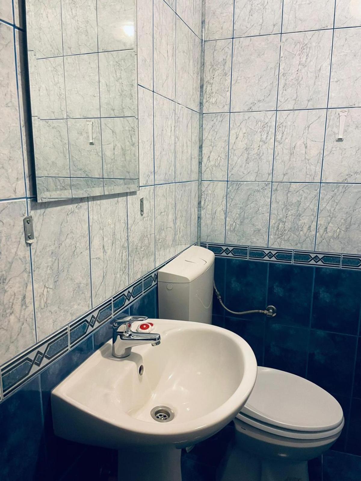Double Room - Photo 14