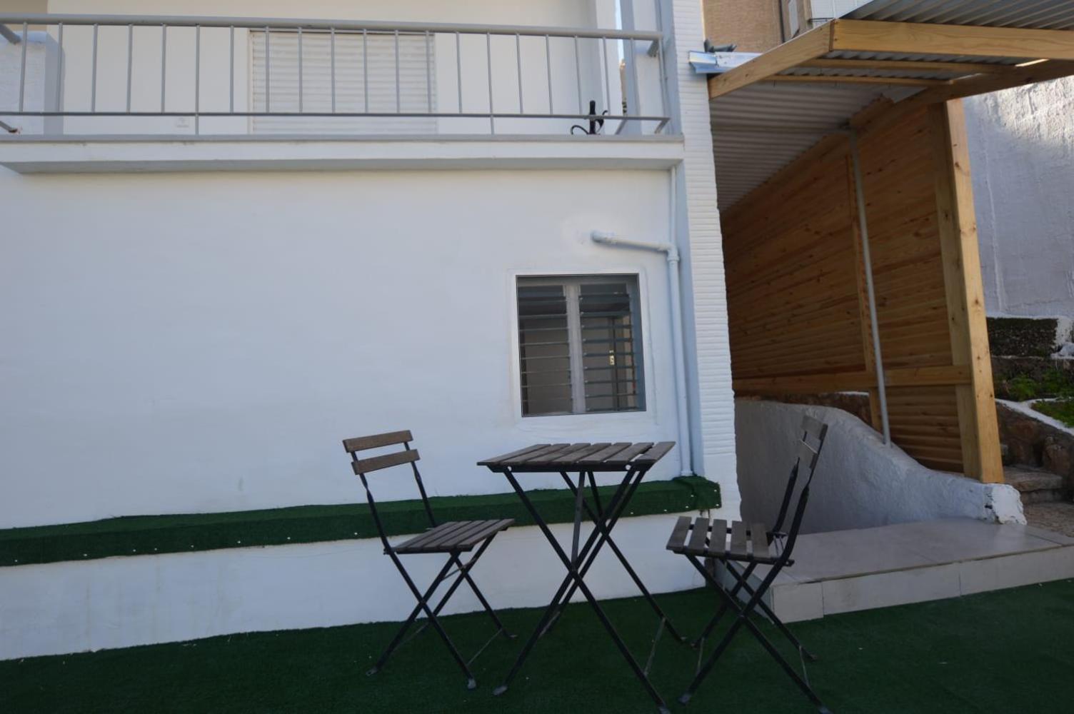 Studio Apartment with Balcony  - Photo 12