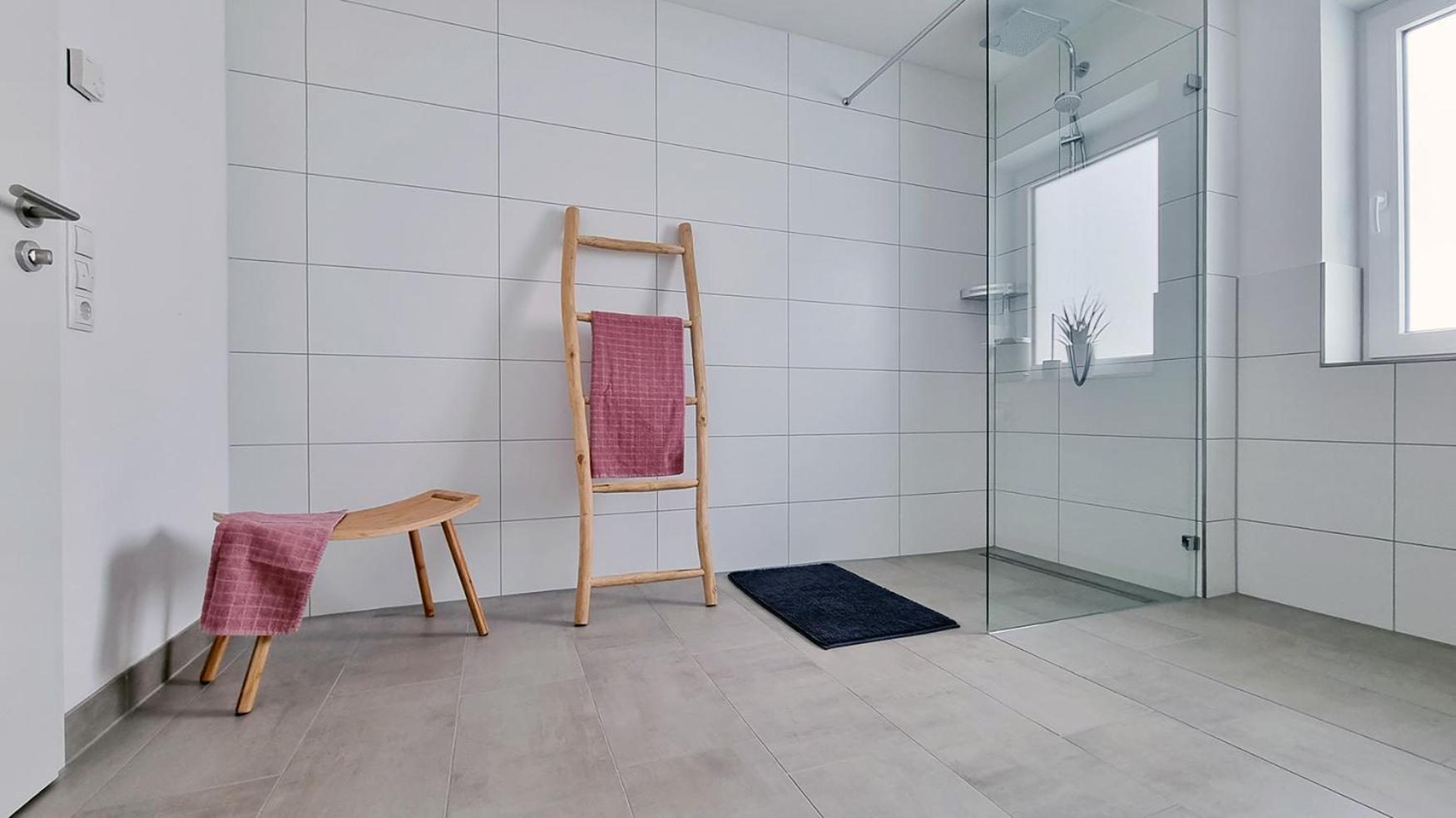 Superior One-Bedroom Apartment with Balcony - Photo 32