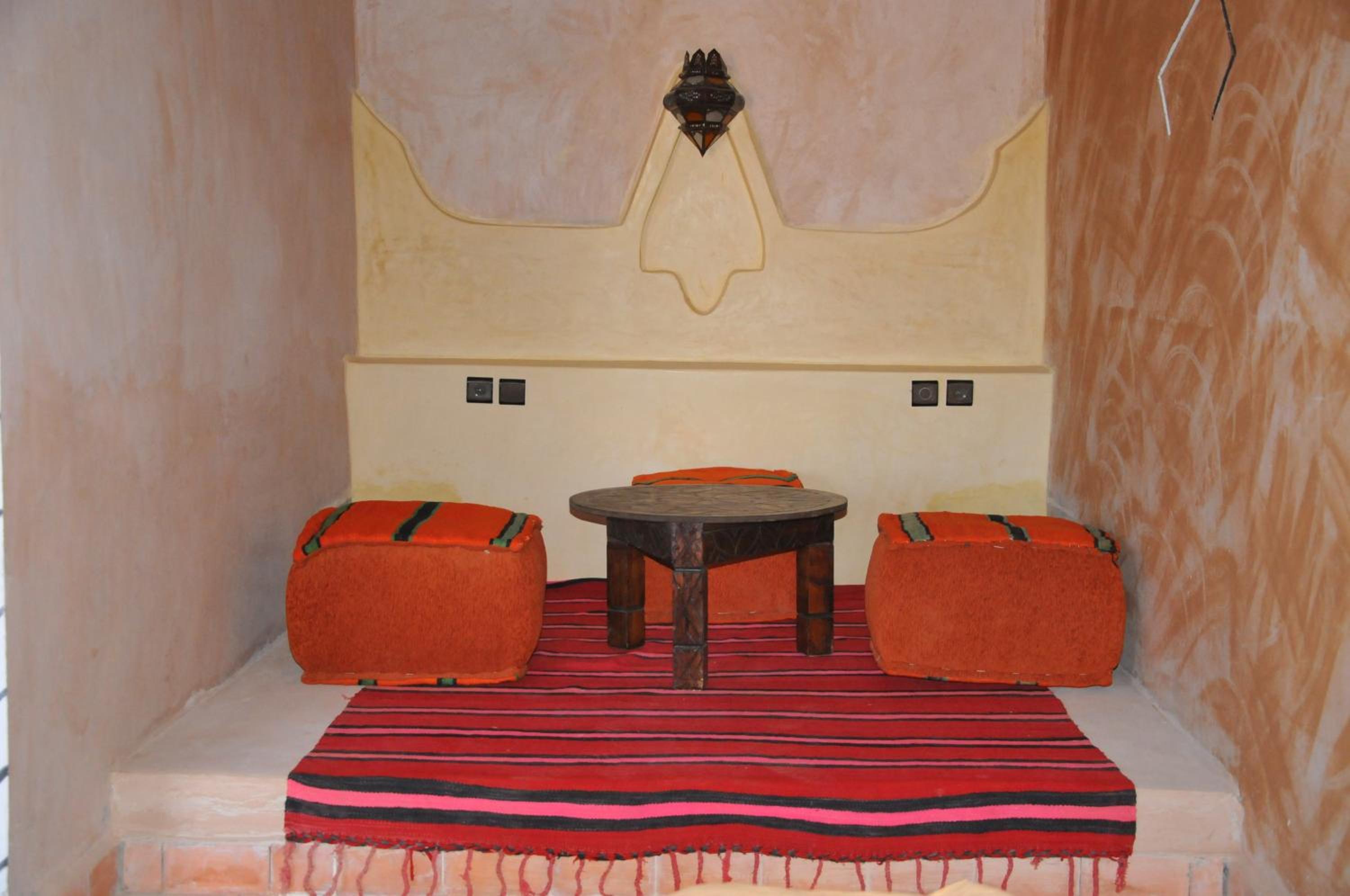 Budget Double Room photo 3