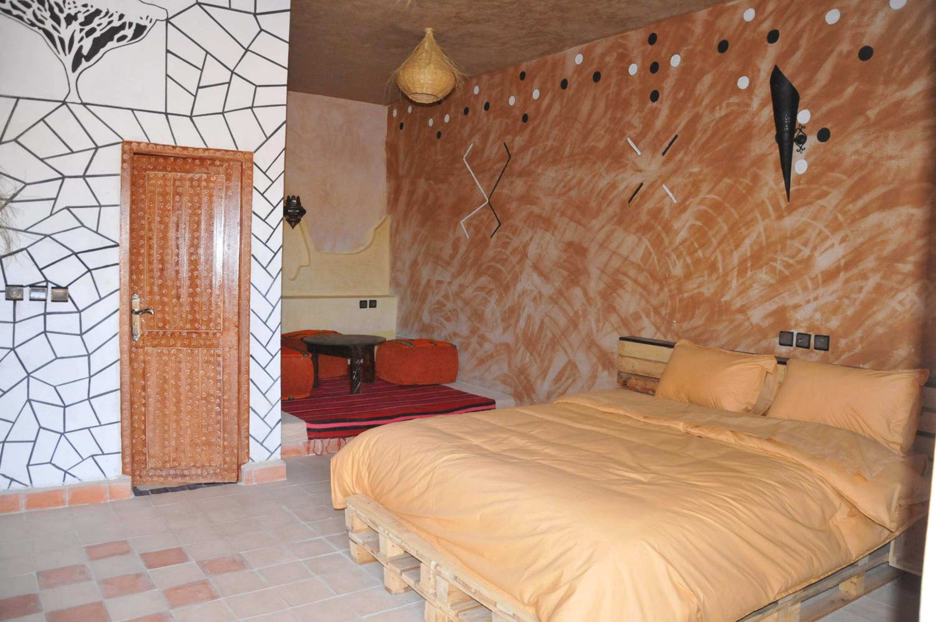 Budget Double Room photo 2