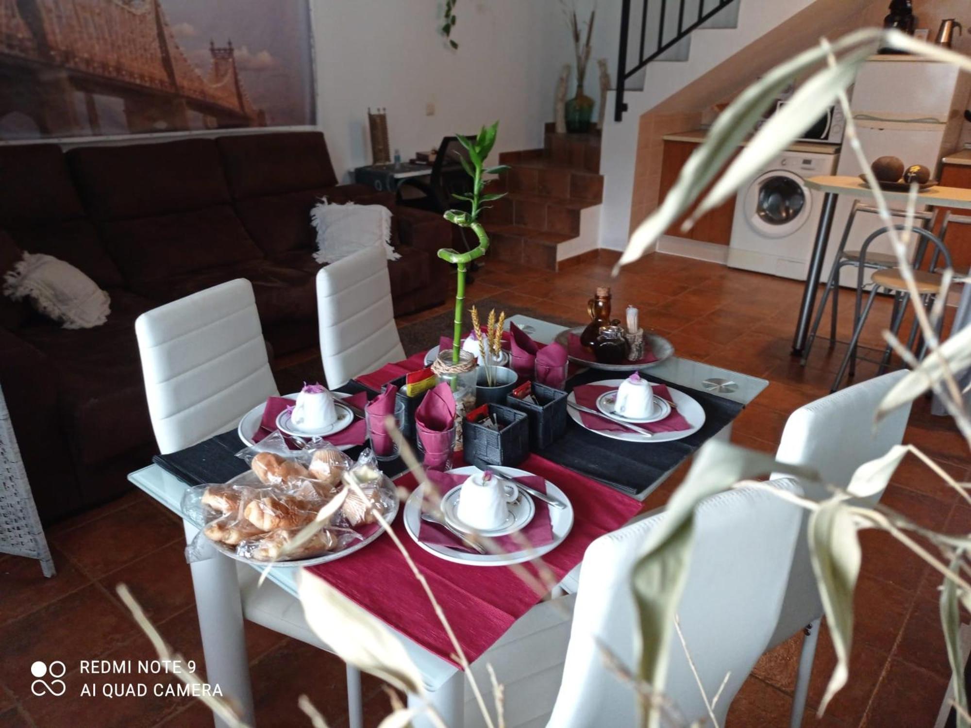 Family Studio - Photo 12