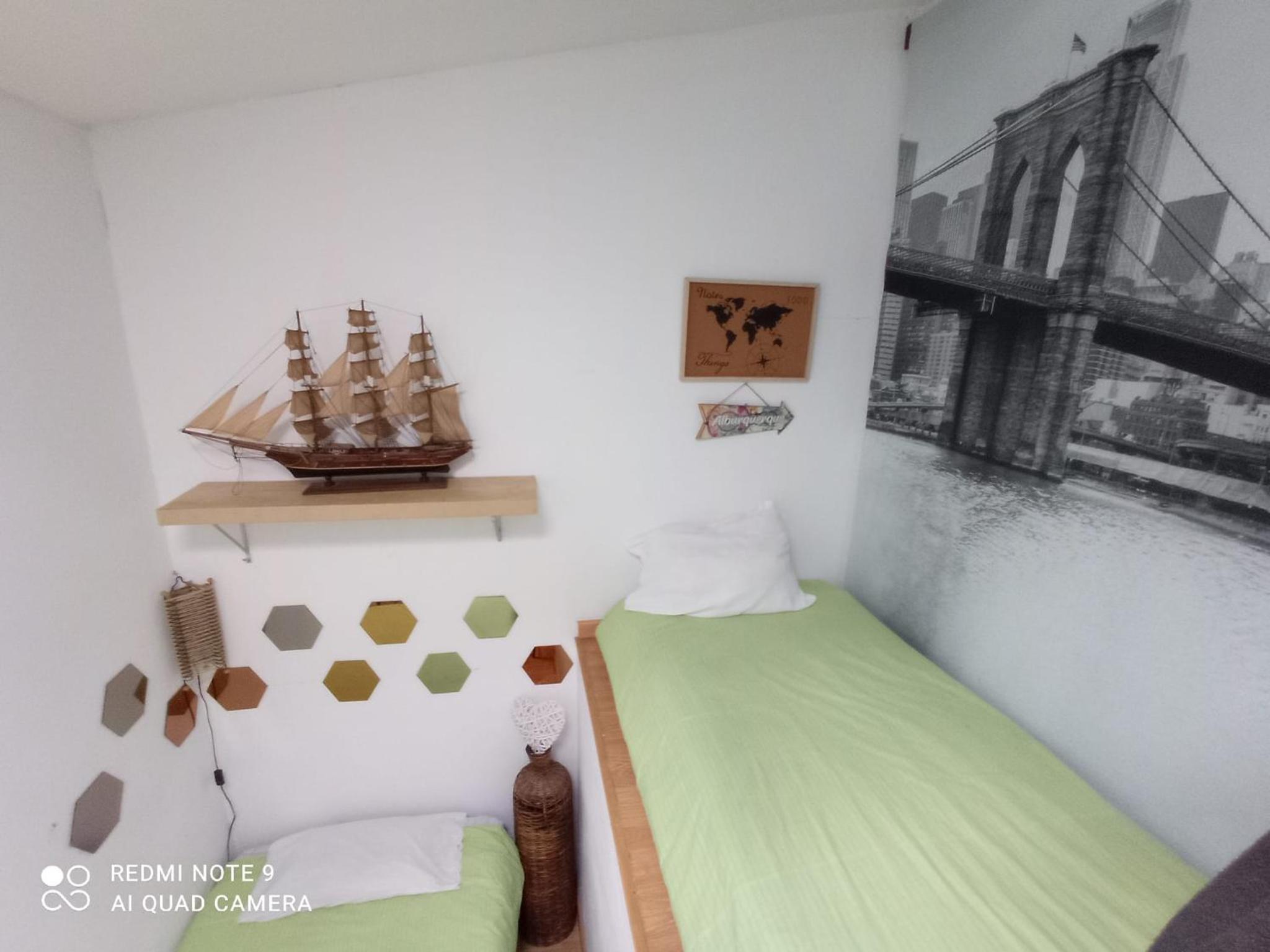 Family Studio - Photo 38