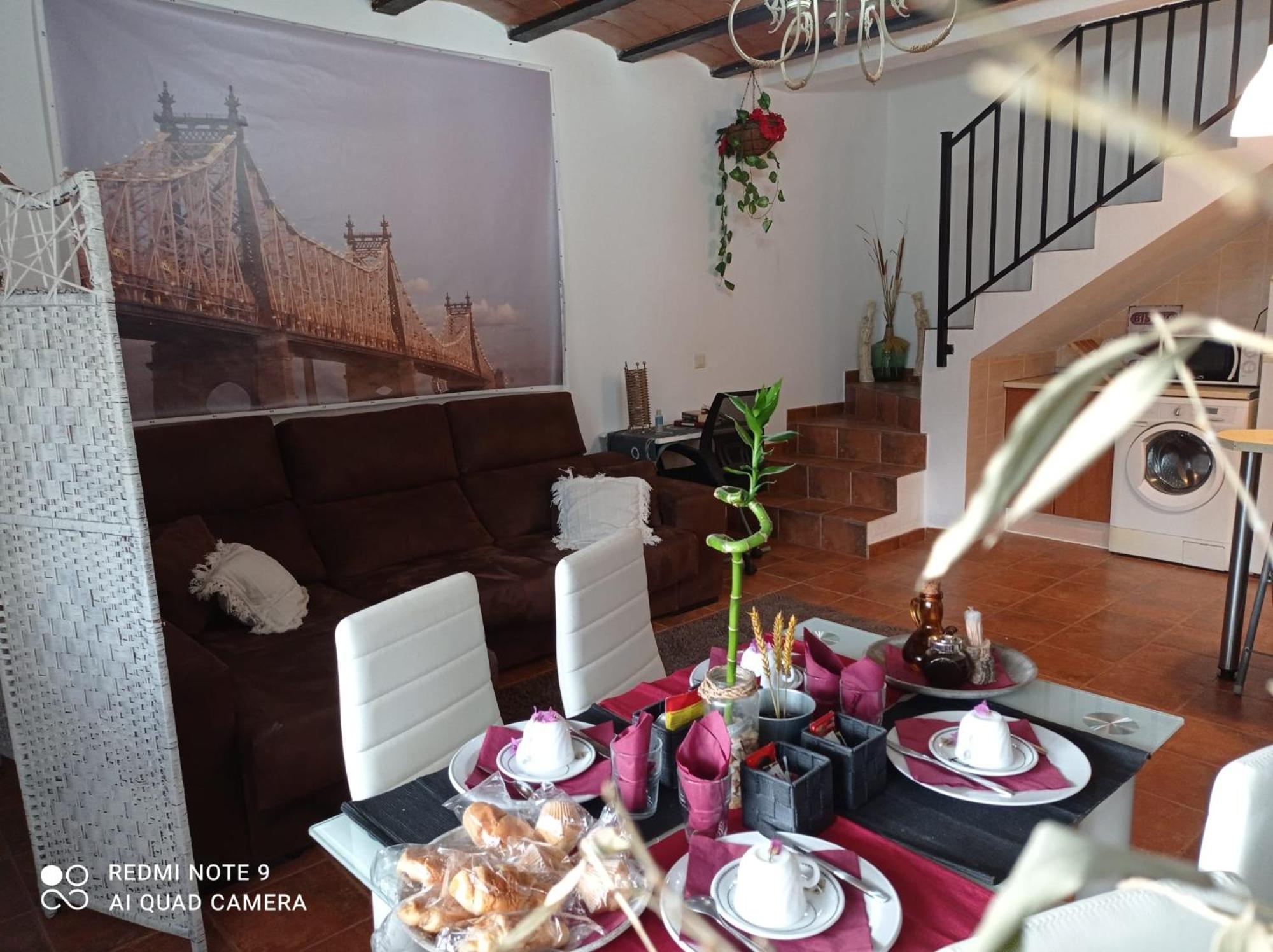 Family Studio - Photo 17