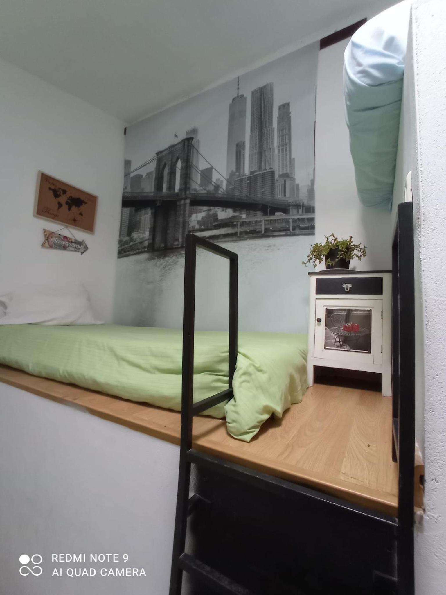 Family Studio - Photo 11