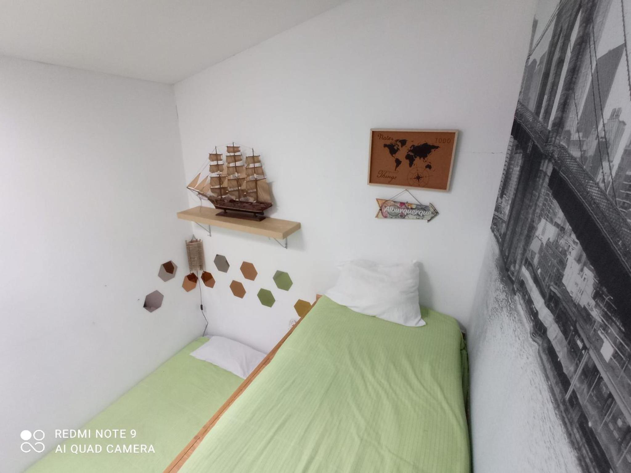 Family Studio - Photo 2