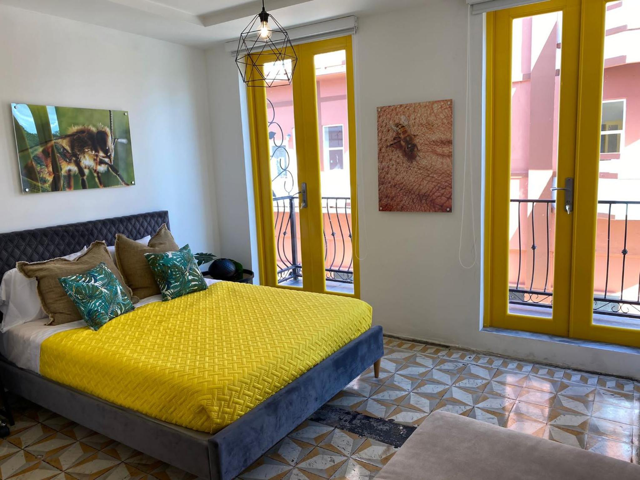 Queen Room with Balcony photo 1