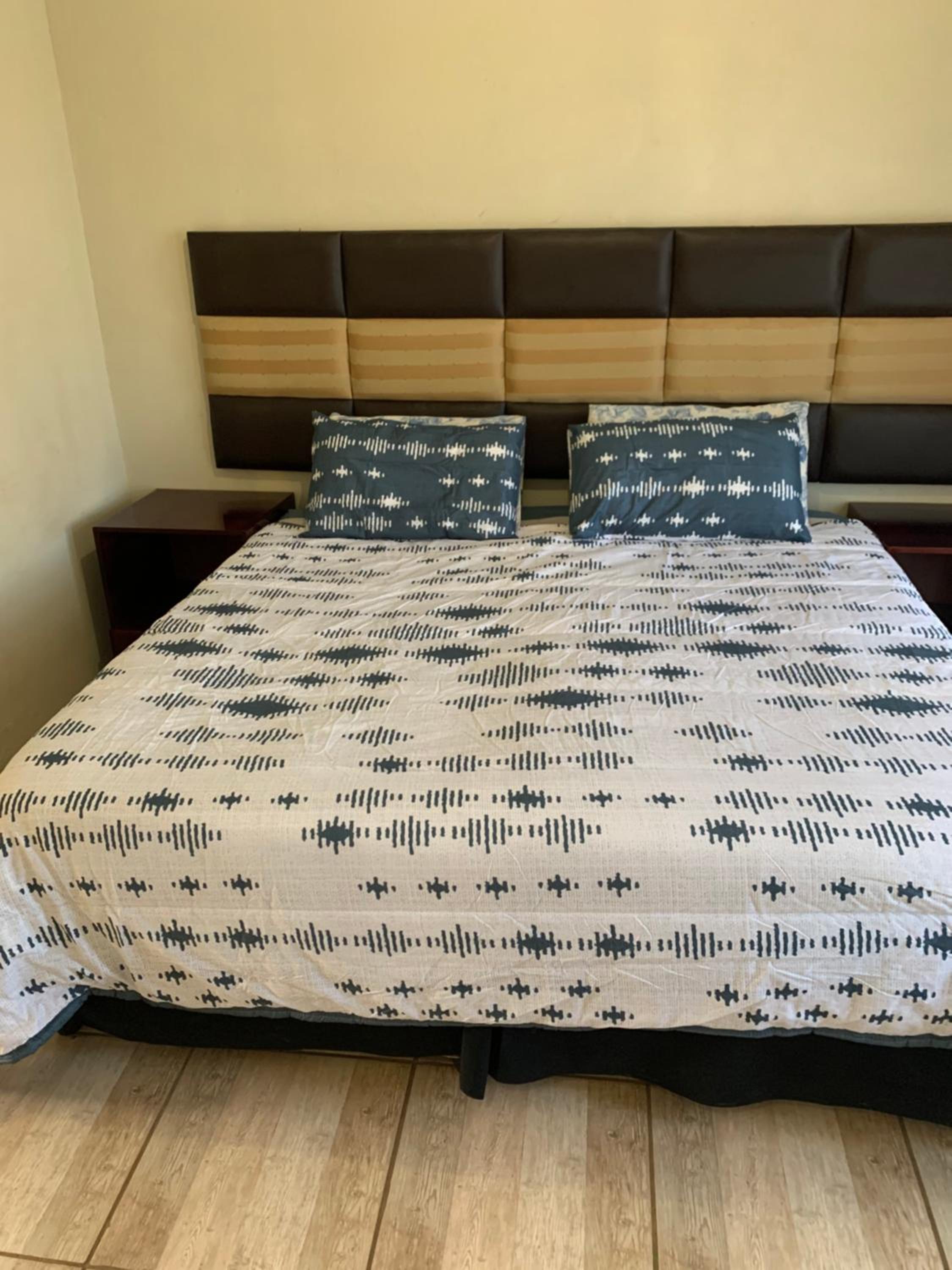 Deluxe Double or Twin Room - Photo 1