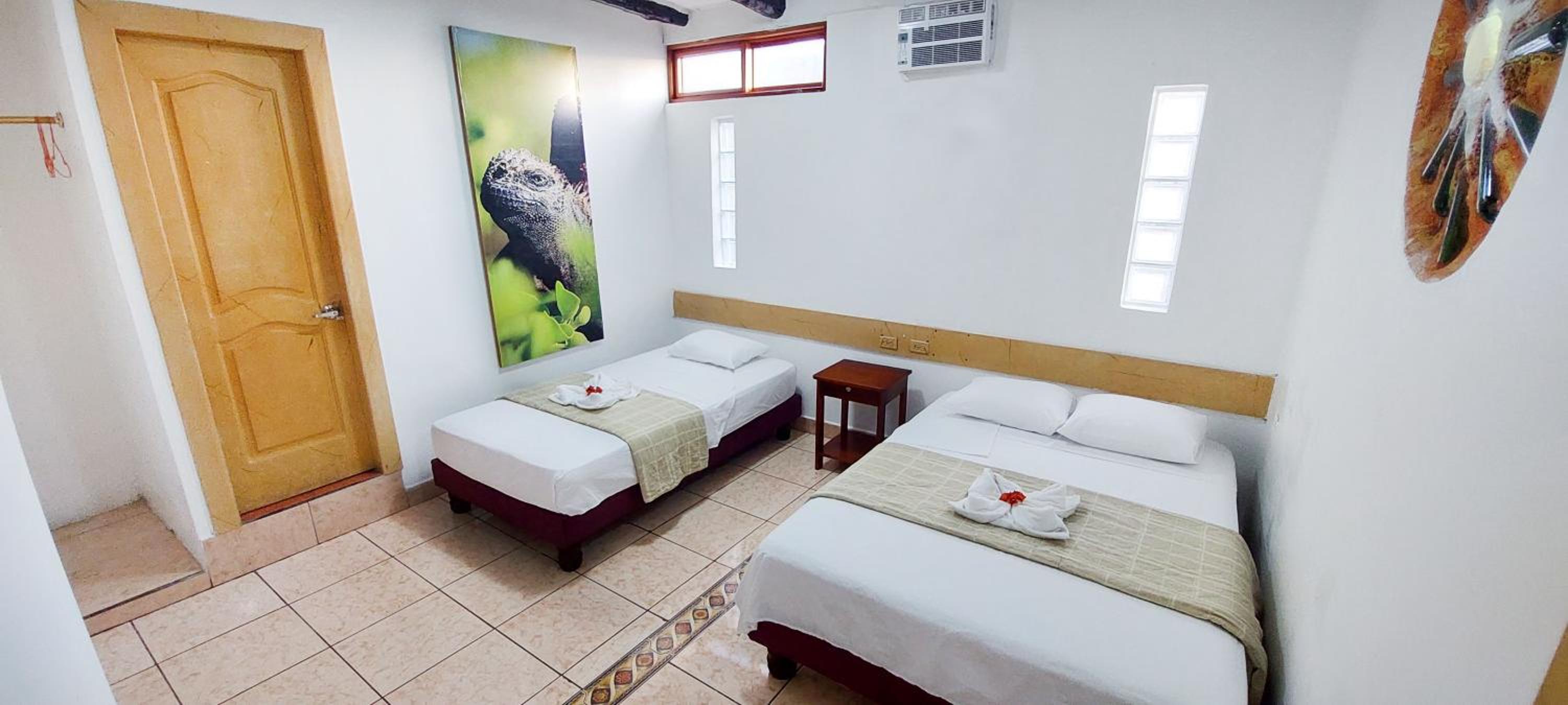 Standard Double Room with Shared Bathroom photo 3