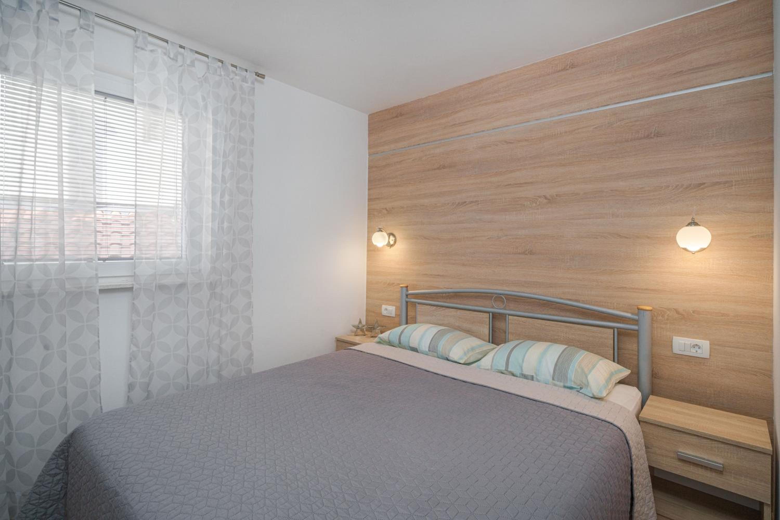 One-Bedroom Apartment with Balcony - 11 Katarina Zrinski Street