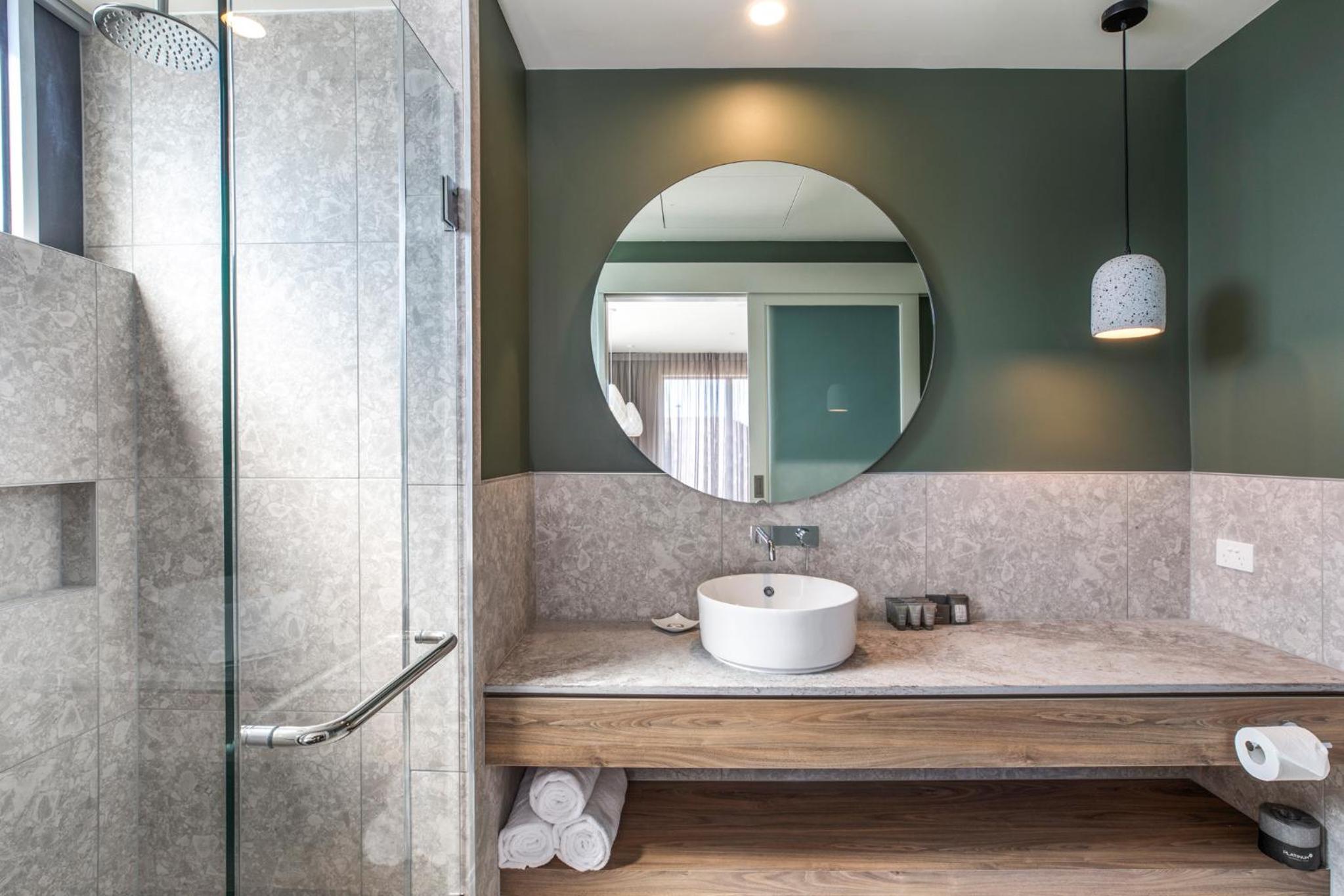 Family Suite - Photo 9