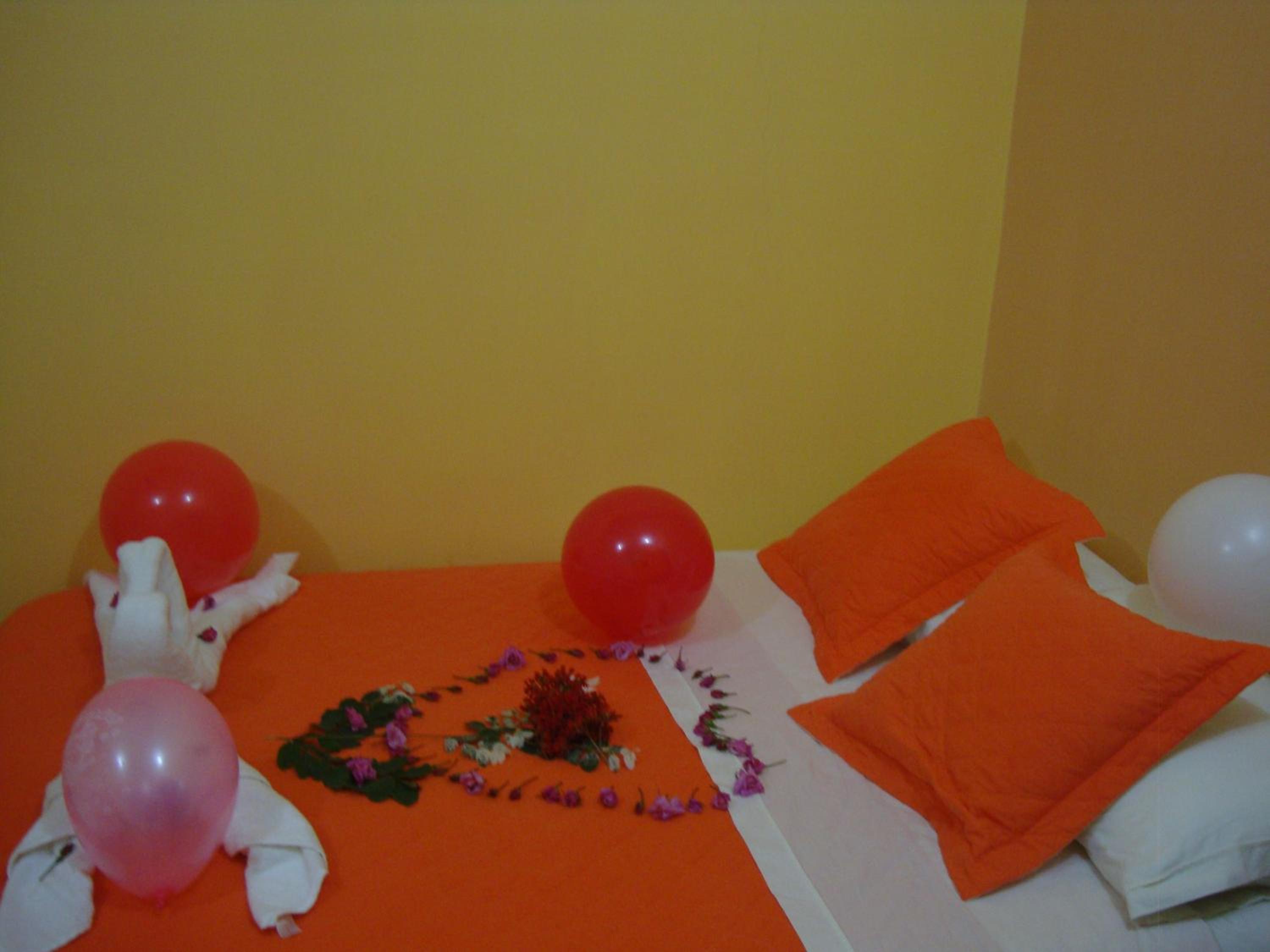 Budget Triple Room - Photo 11
