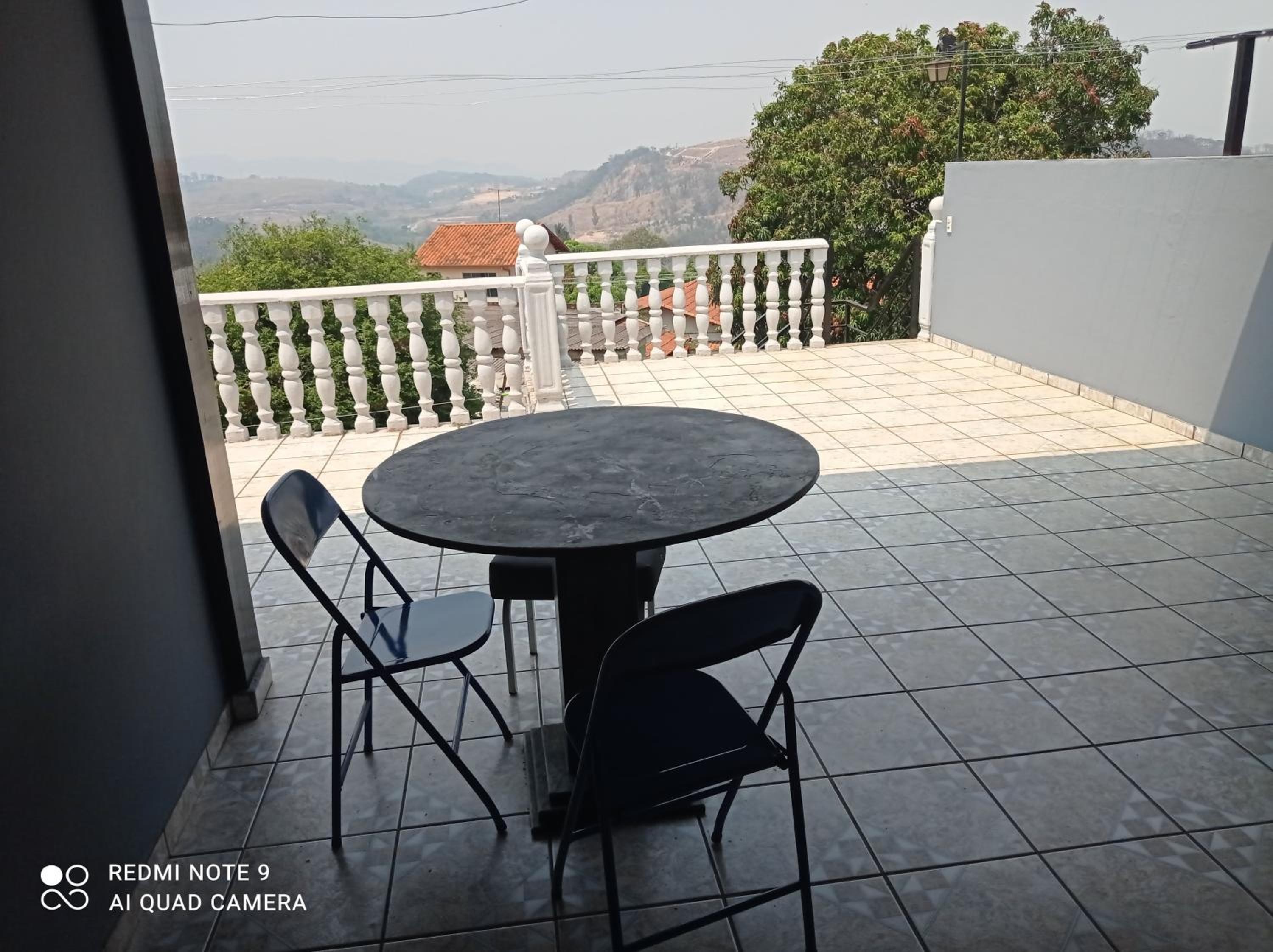 Suite with Mountain View - Photo 7