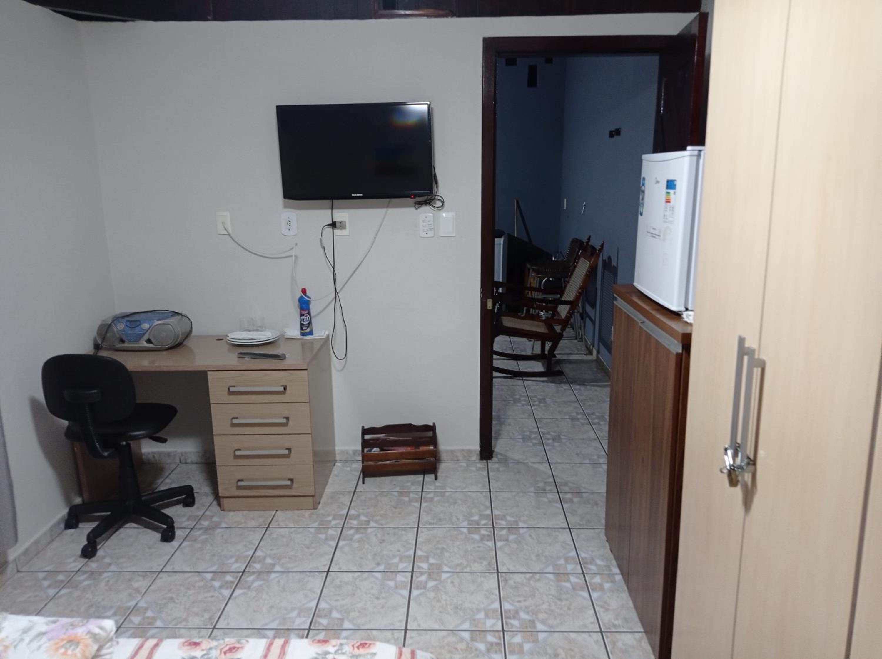 Suite with Mountain View - Photo 3