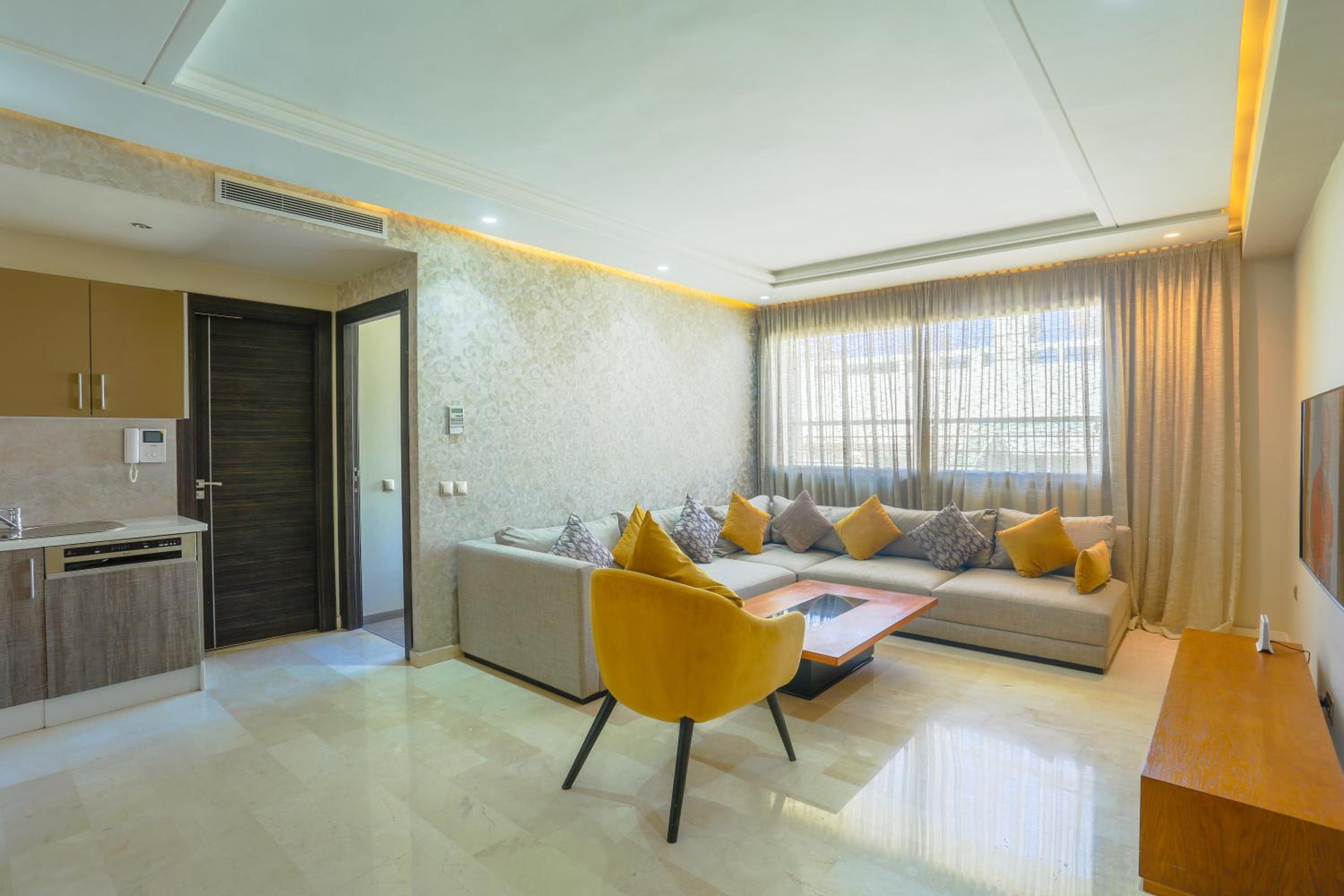 One-Bedroom Apartment - Photo 18
