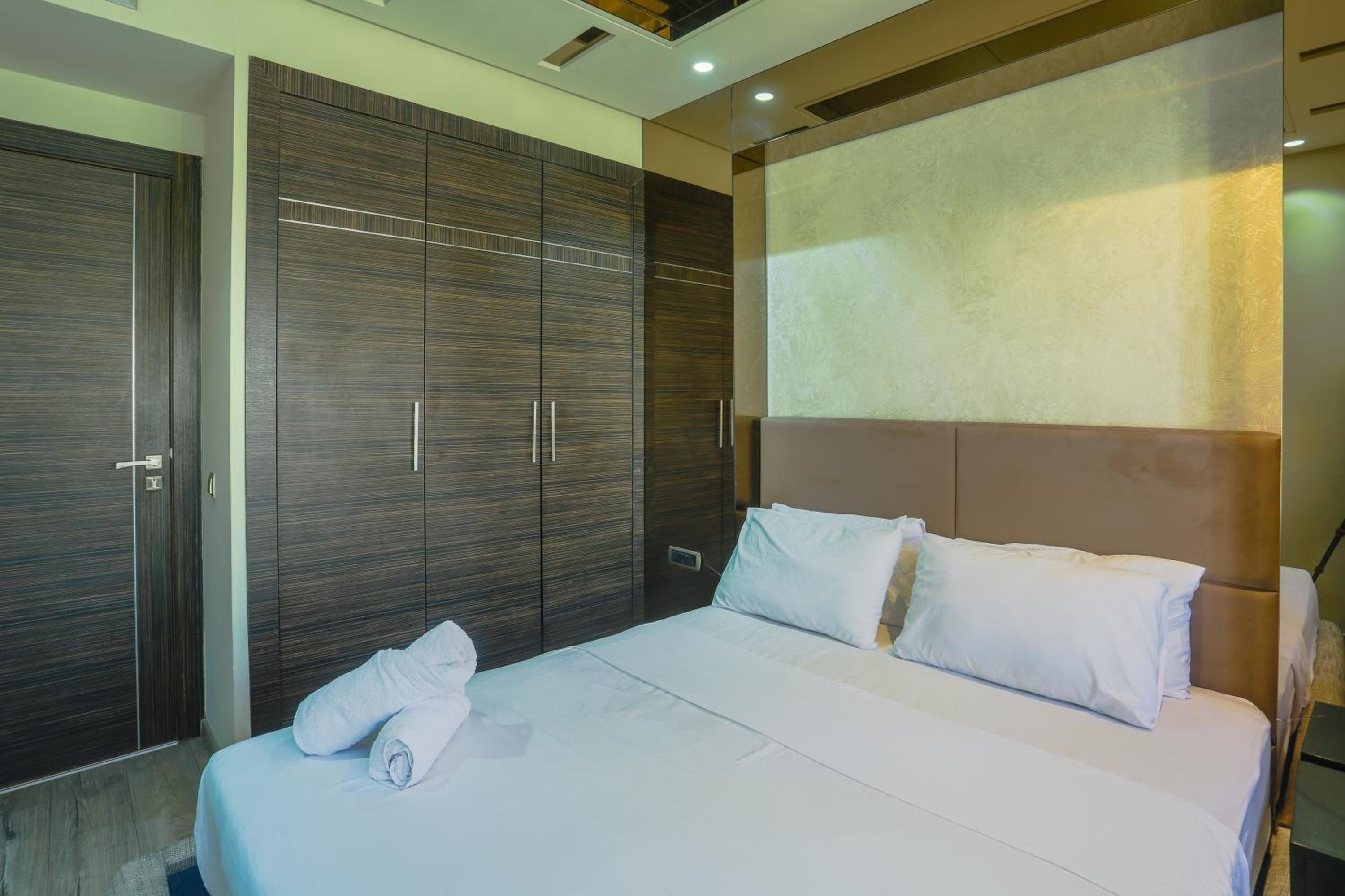 One-Bedroom Apartment - Photo 19