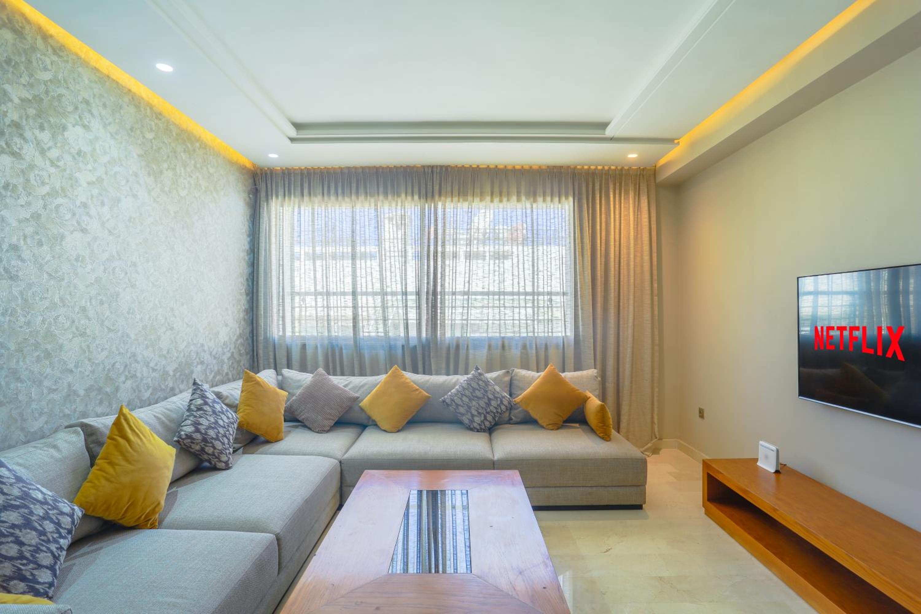 One-Bedroom Apartment - Photo 6