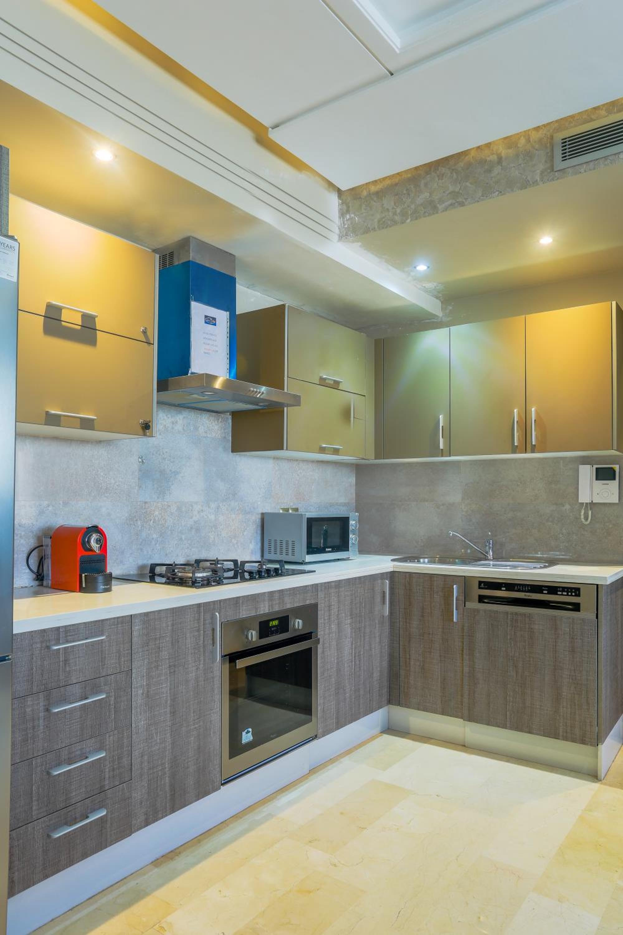 One-Bedroom Apartment - Photo 10
