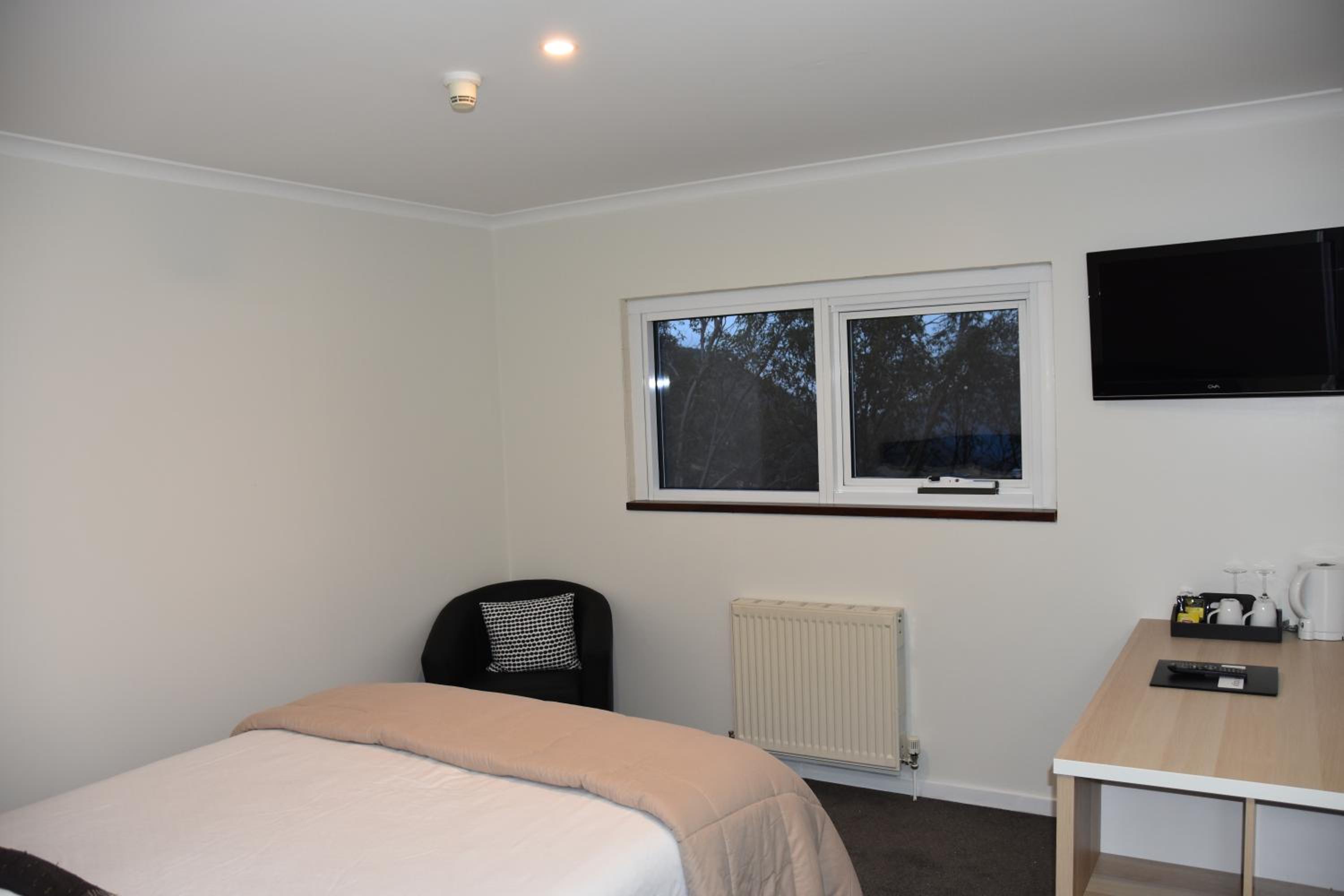 Queen Room photo 3