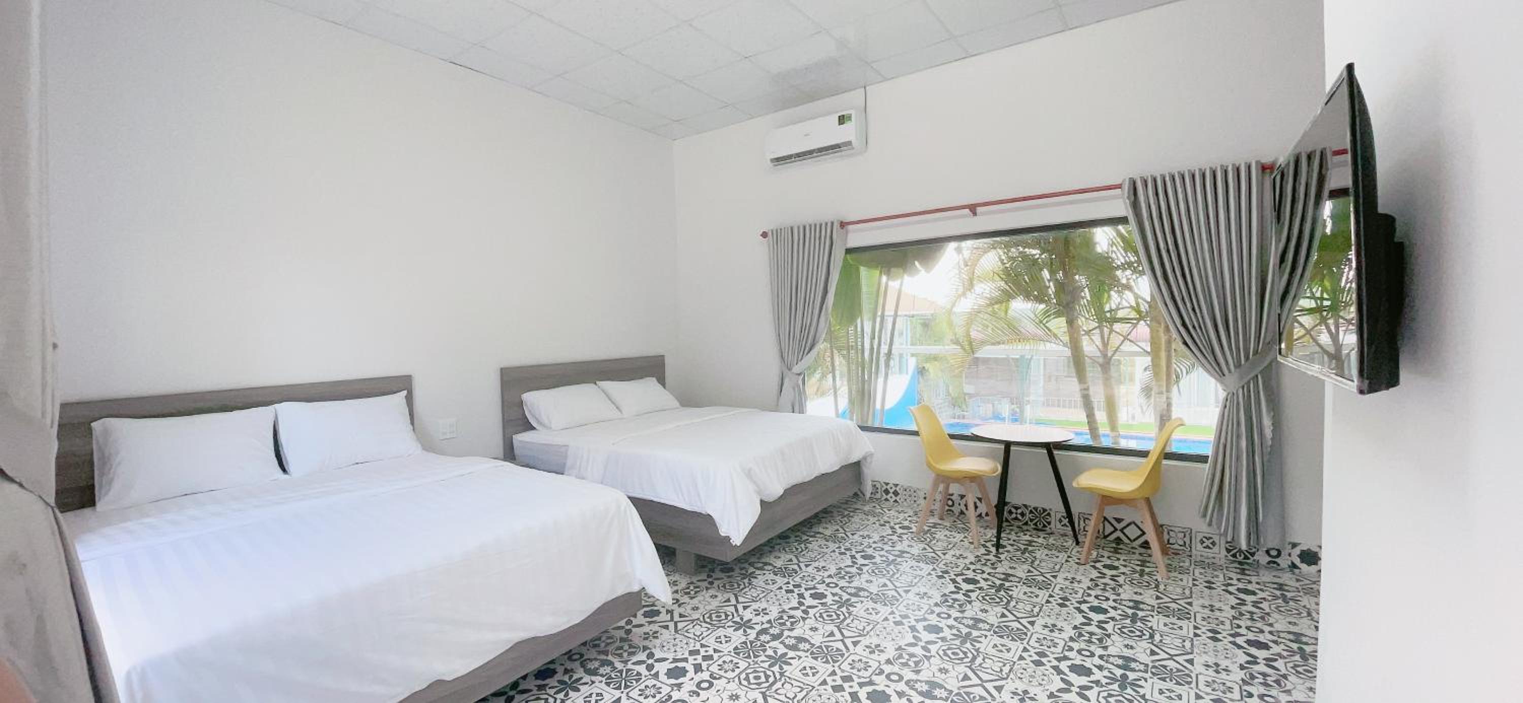 Quadruple Room with Terrace photo 1