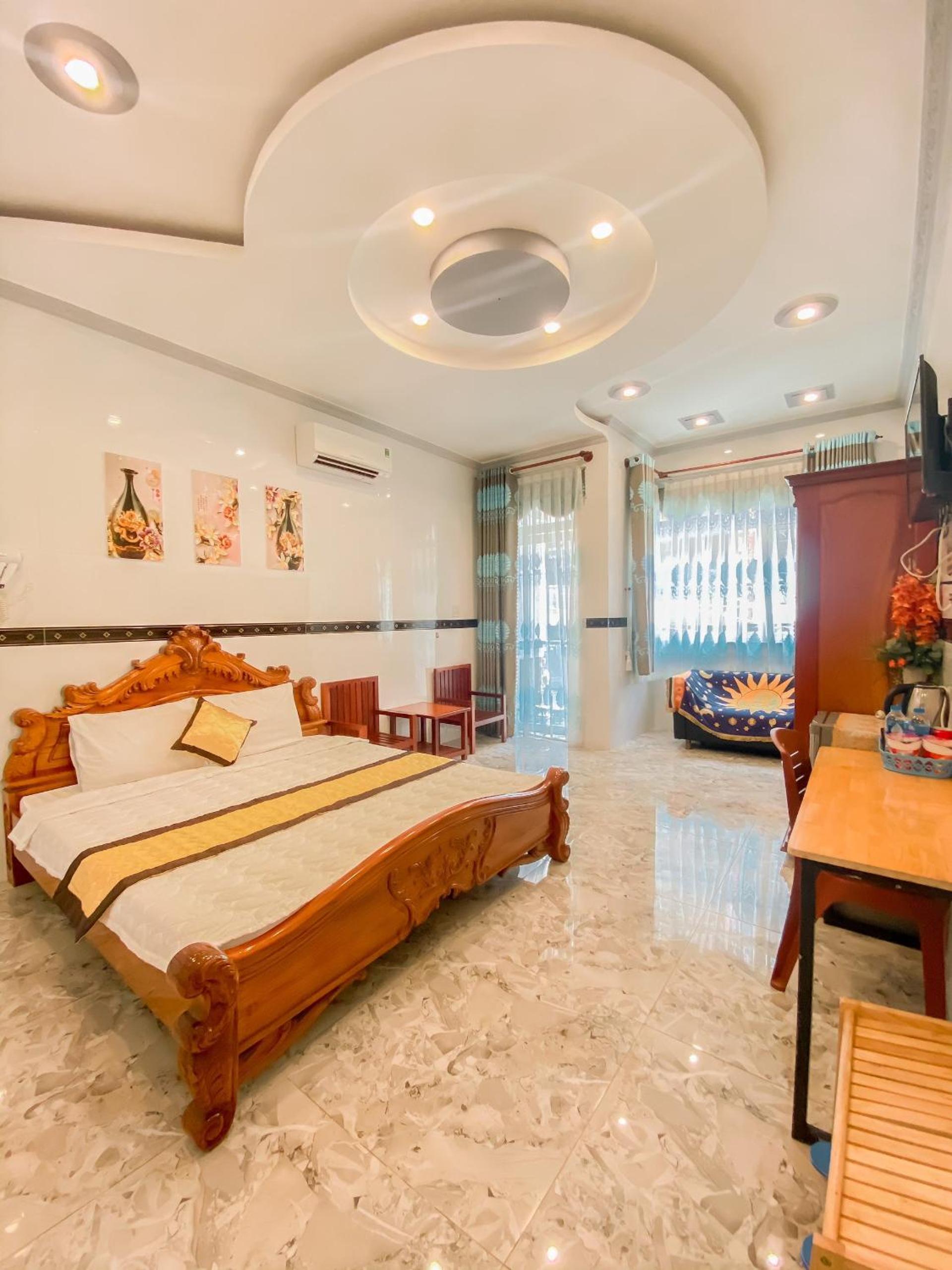 King Suite with Balcony