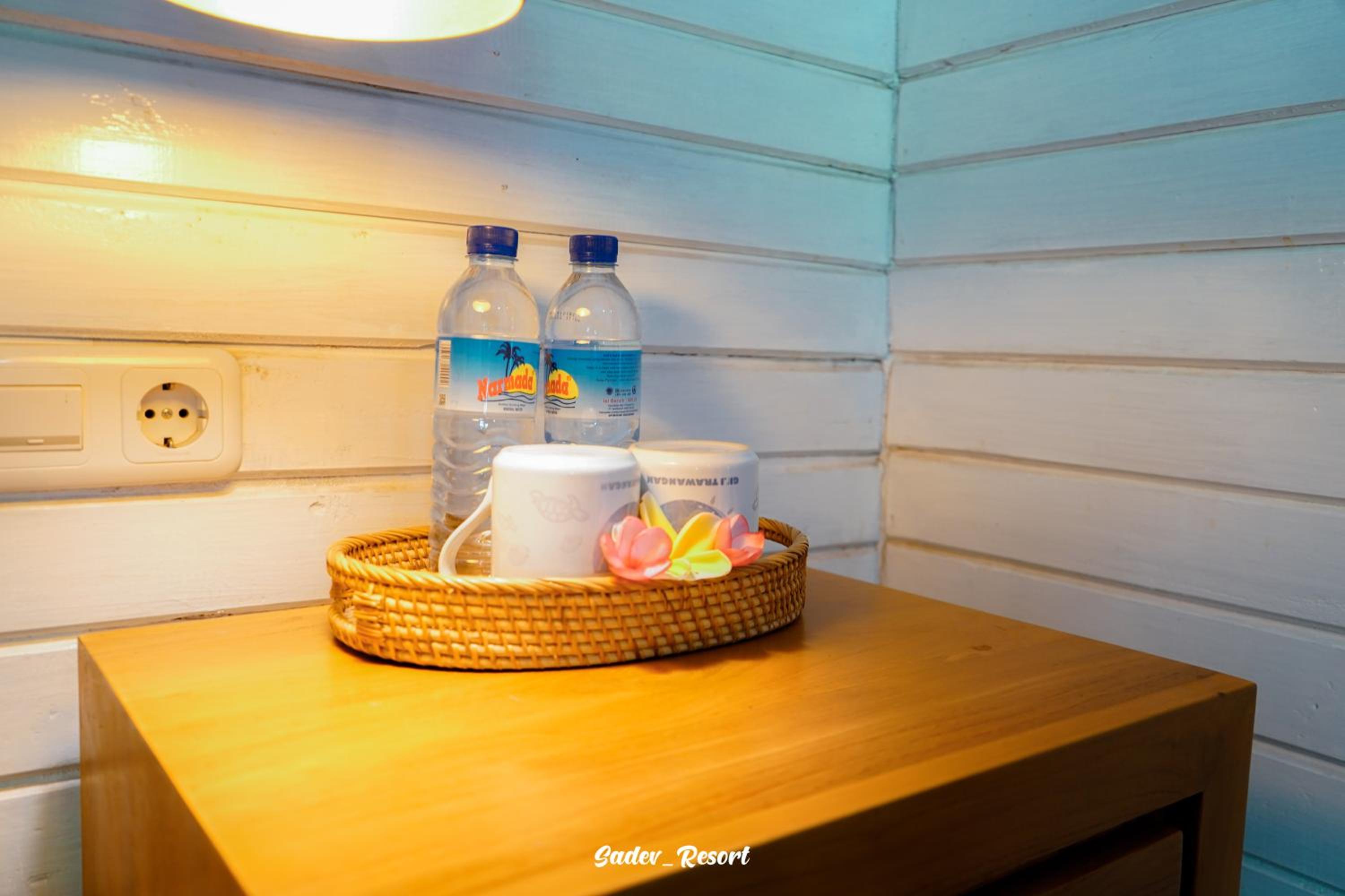 Deluxe Wooden Double Room photo 2