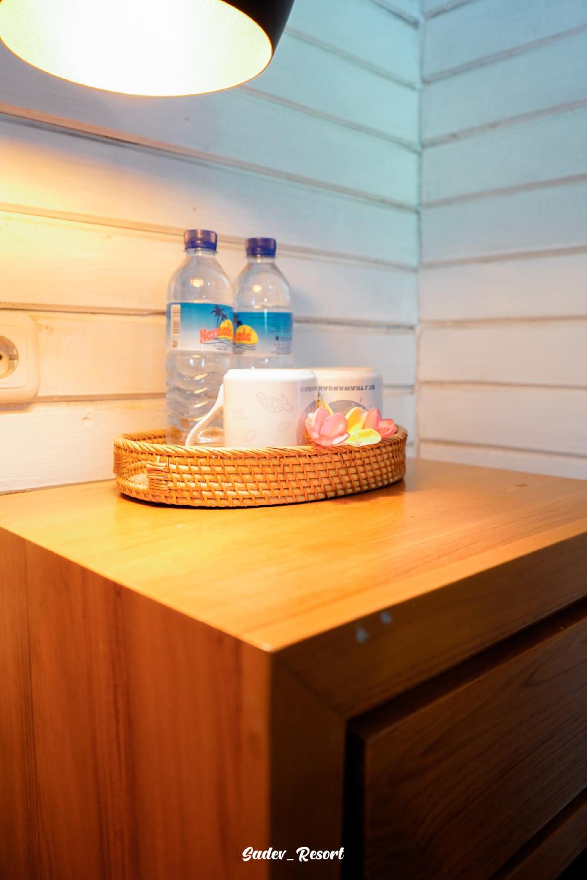 Deluxe Wooden Twin Room photo 3