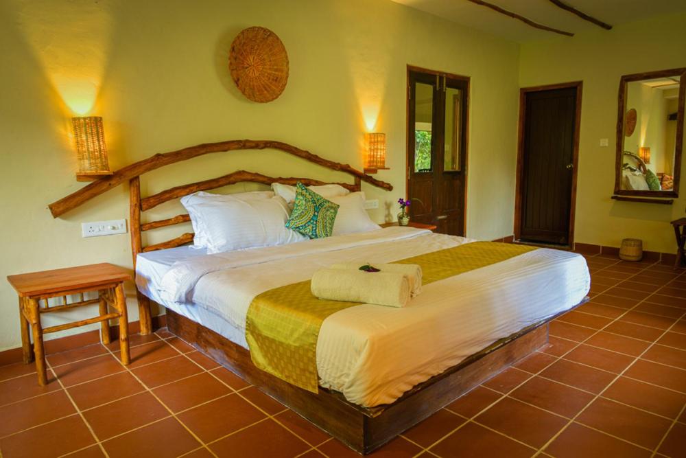 Family Suite with Balcony - Photo 5