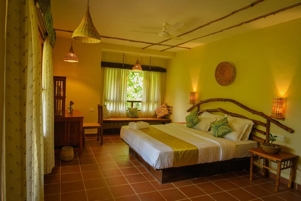 Deluxe Room - Photo 9