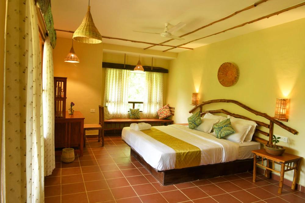 Family Suite with Balcony - Photo 4