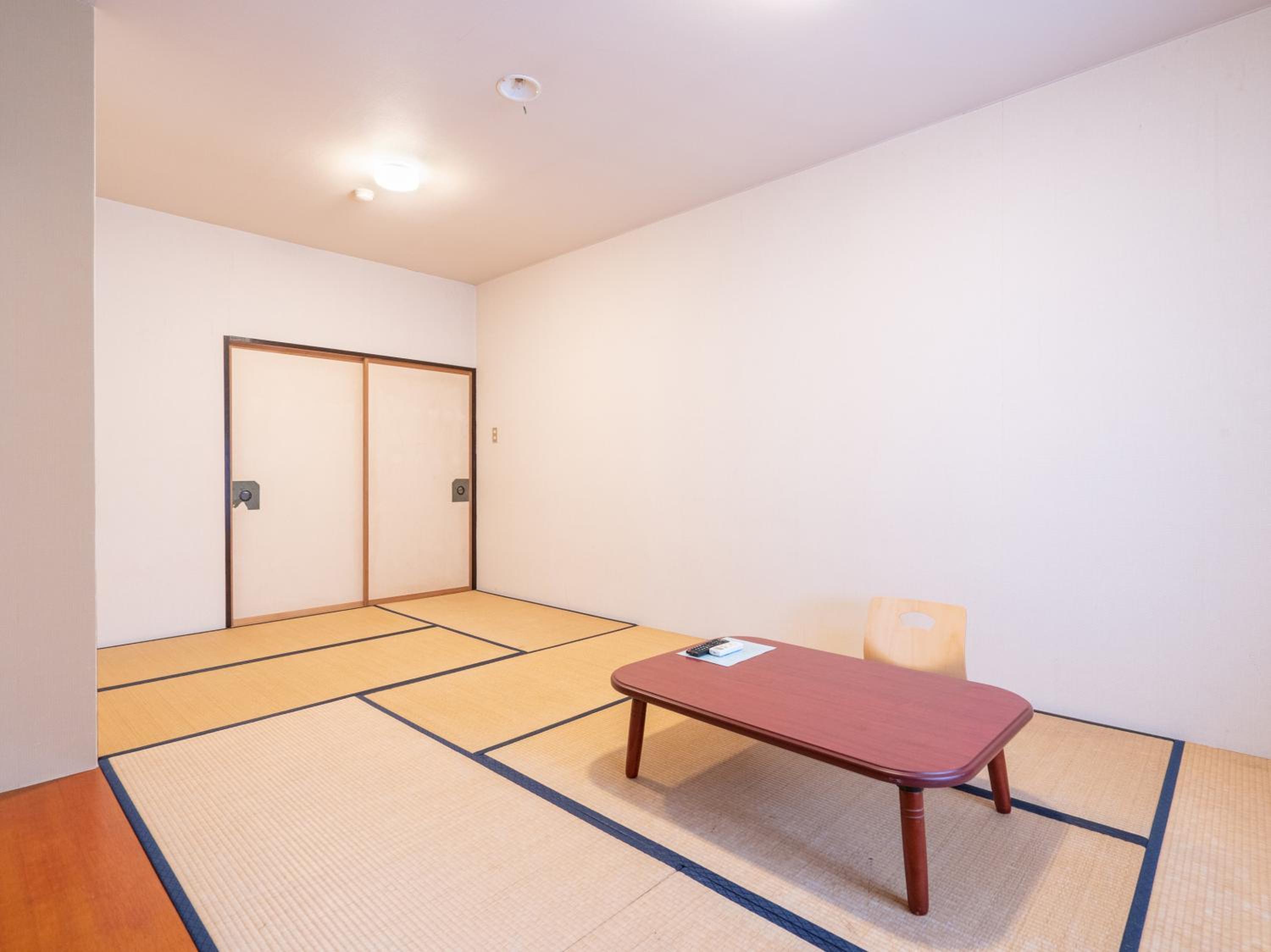 Quadruple Room with Bathroom photo 2