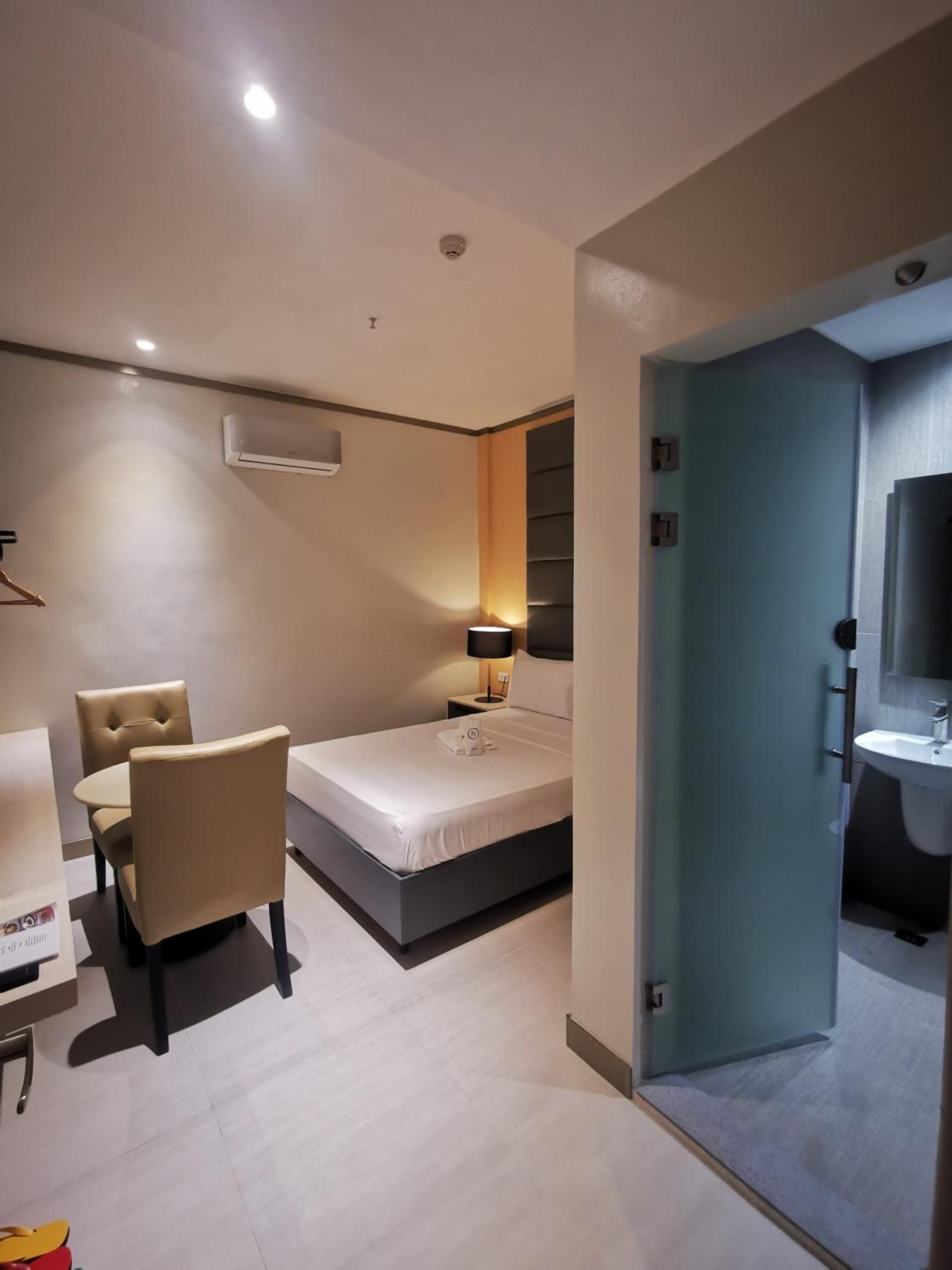 Superior Double Room - Photo 2