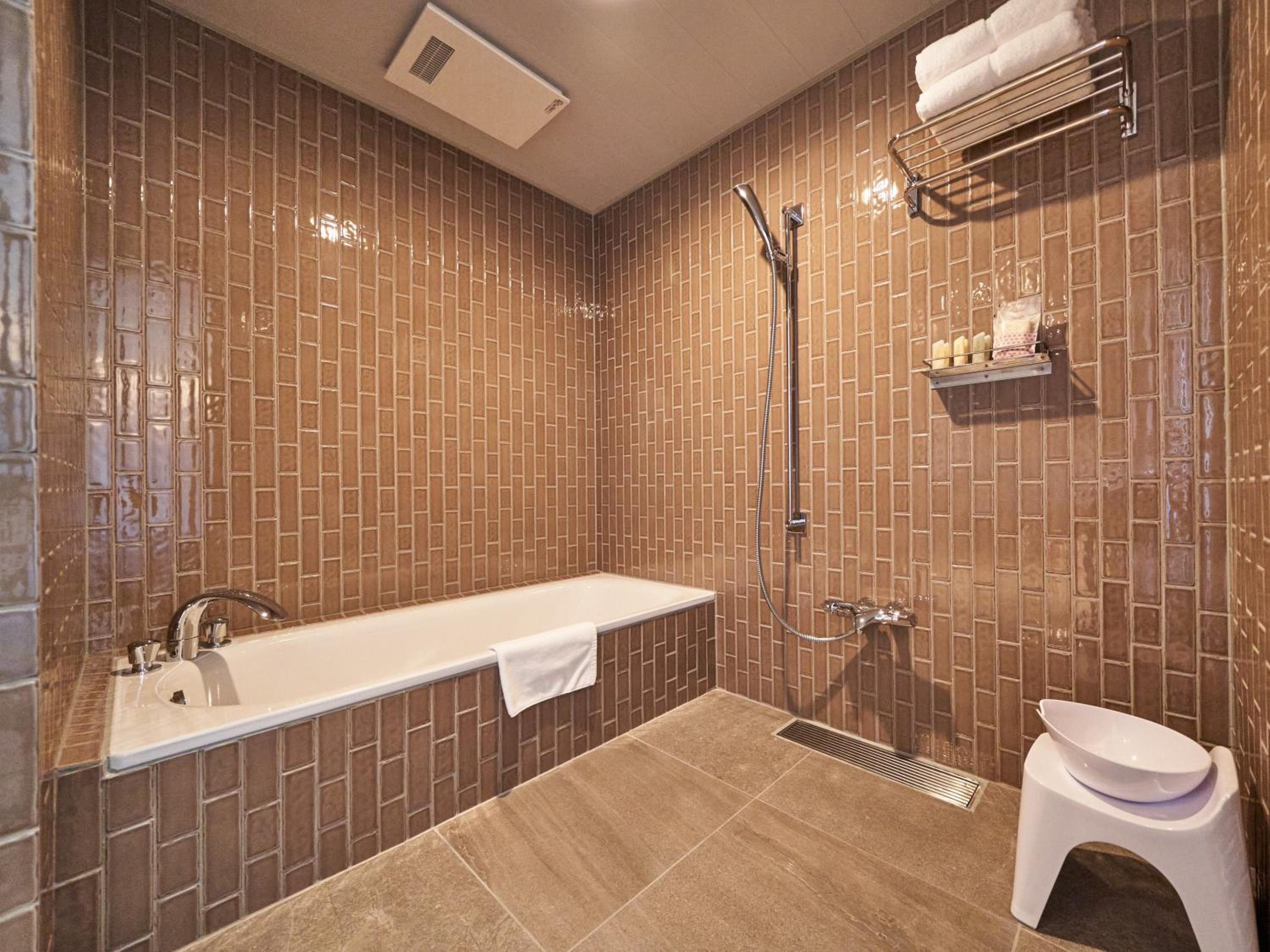 Executive Twin Room - Photo 4