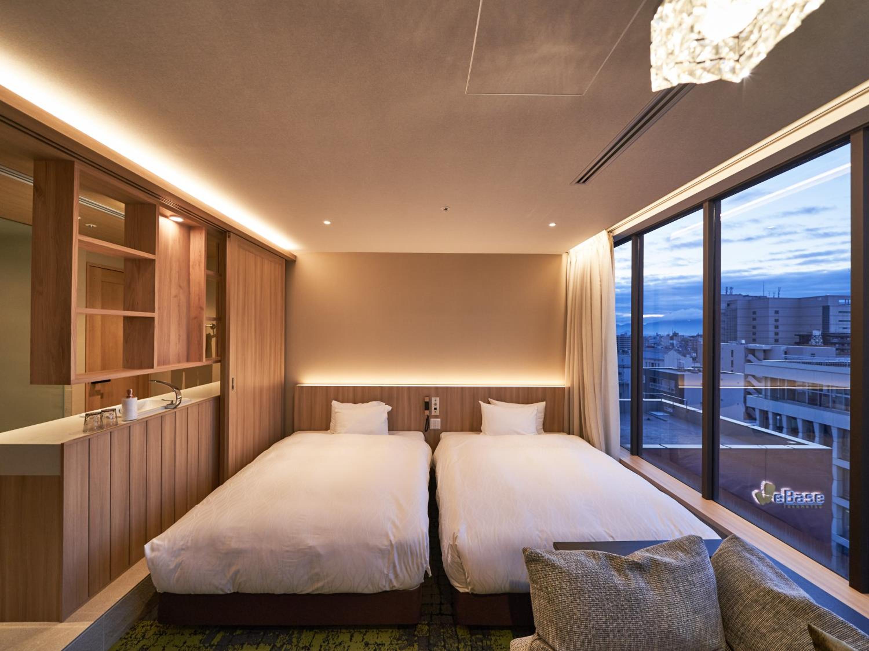 Deluxe Twin Room - Photo 4