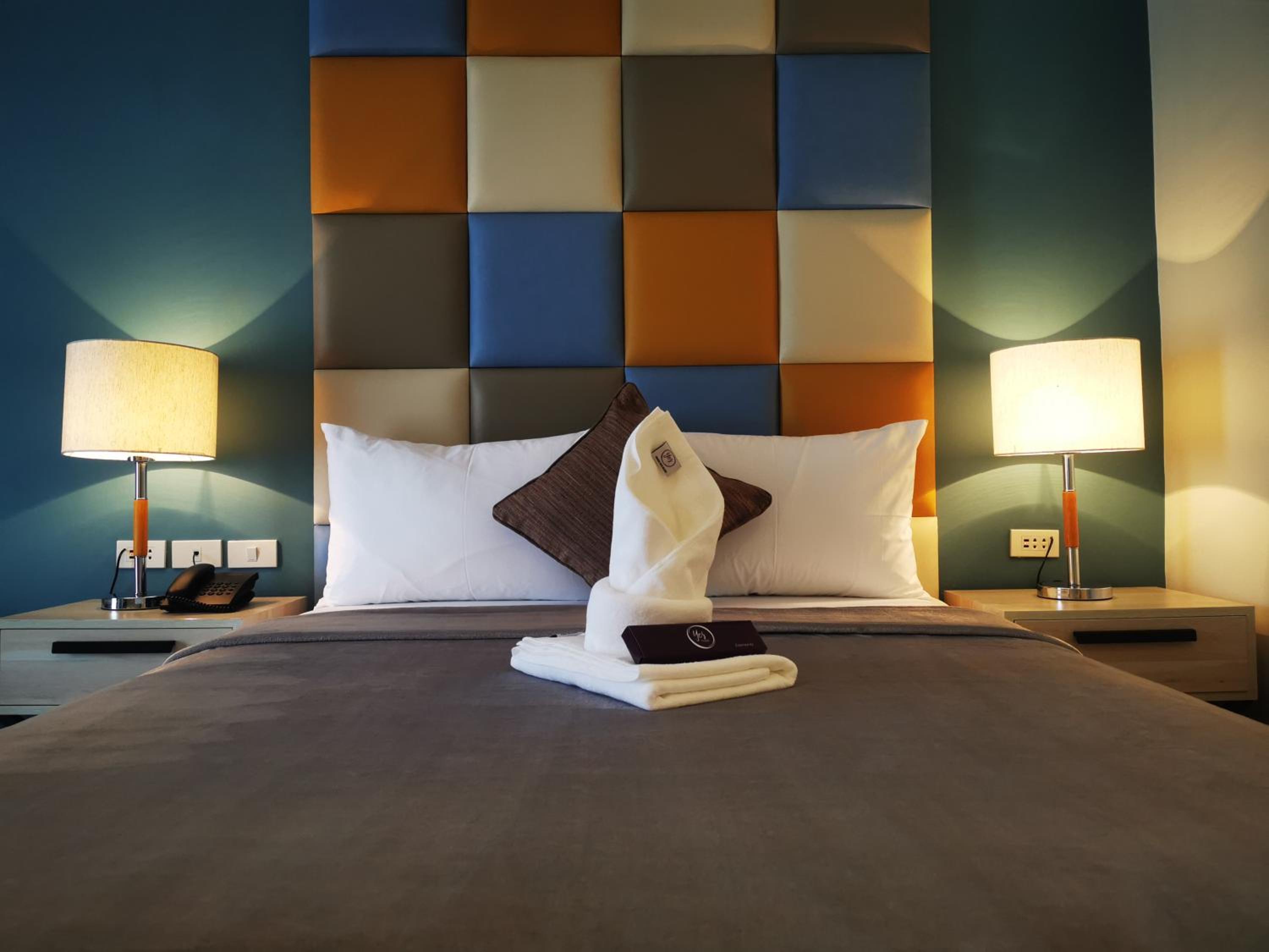 Queen Room - Photo 6