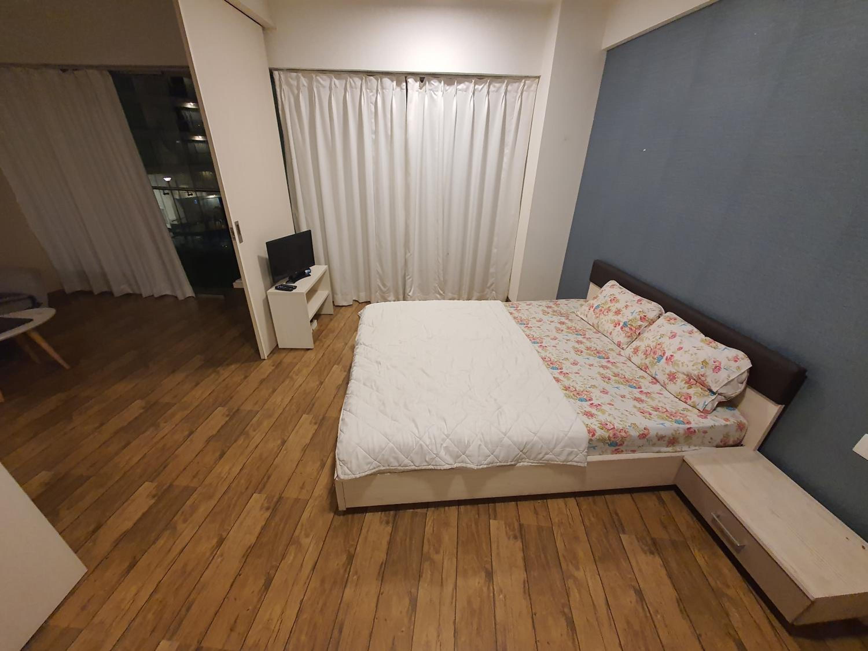 Two-Bedroom Apartment - Photo 11