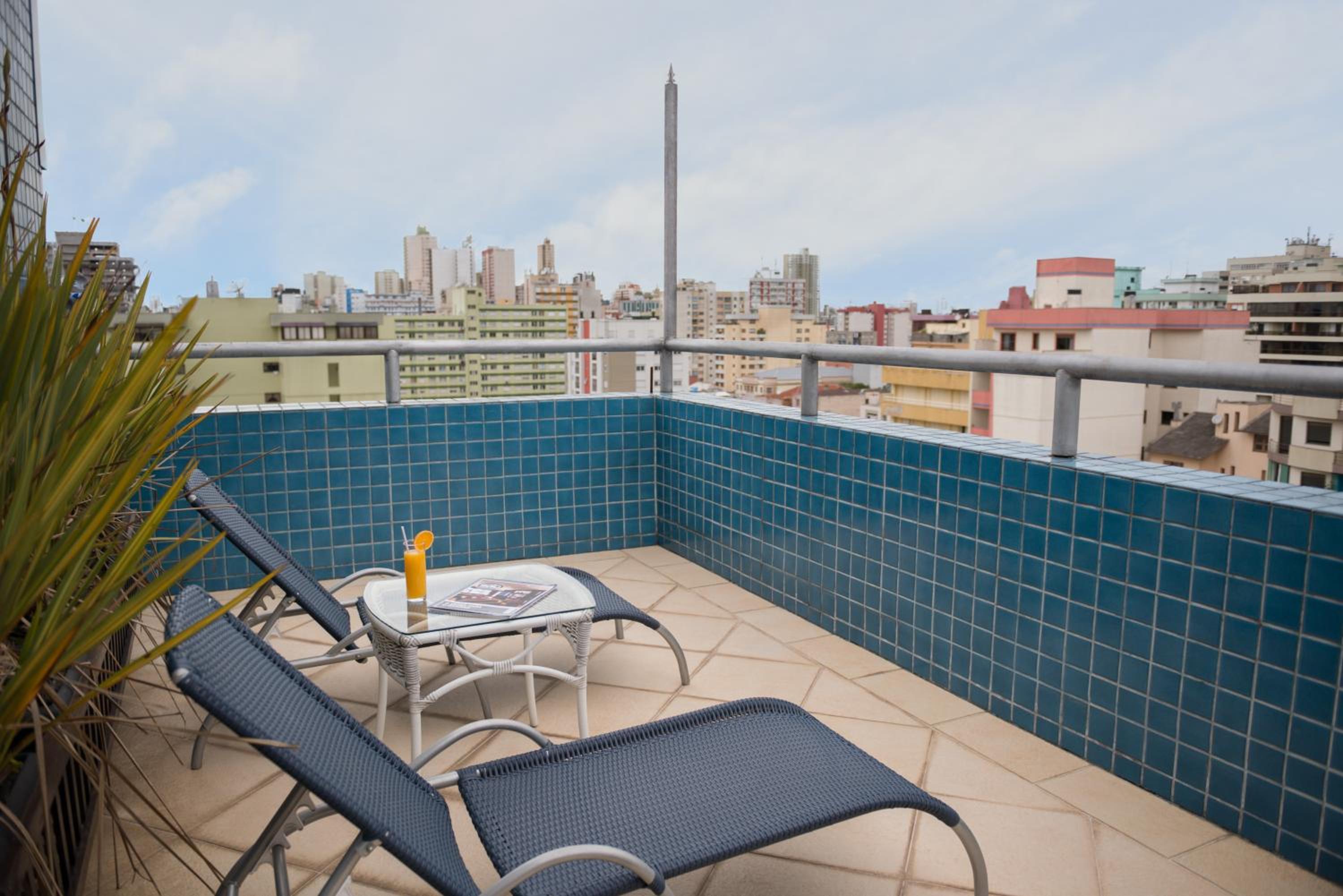 King Suite with Spa Bath photo 2