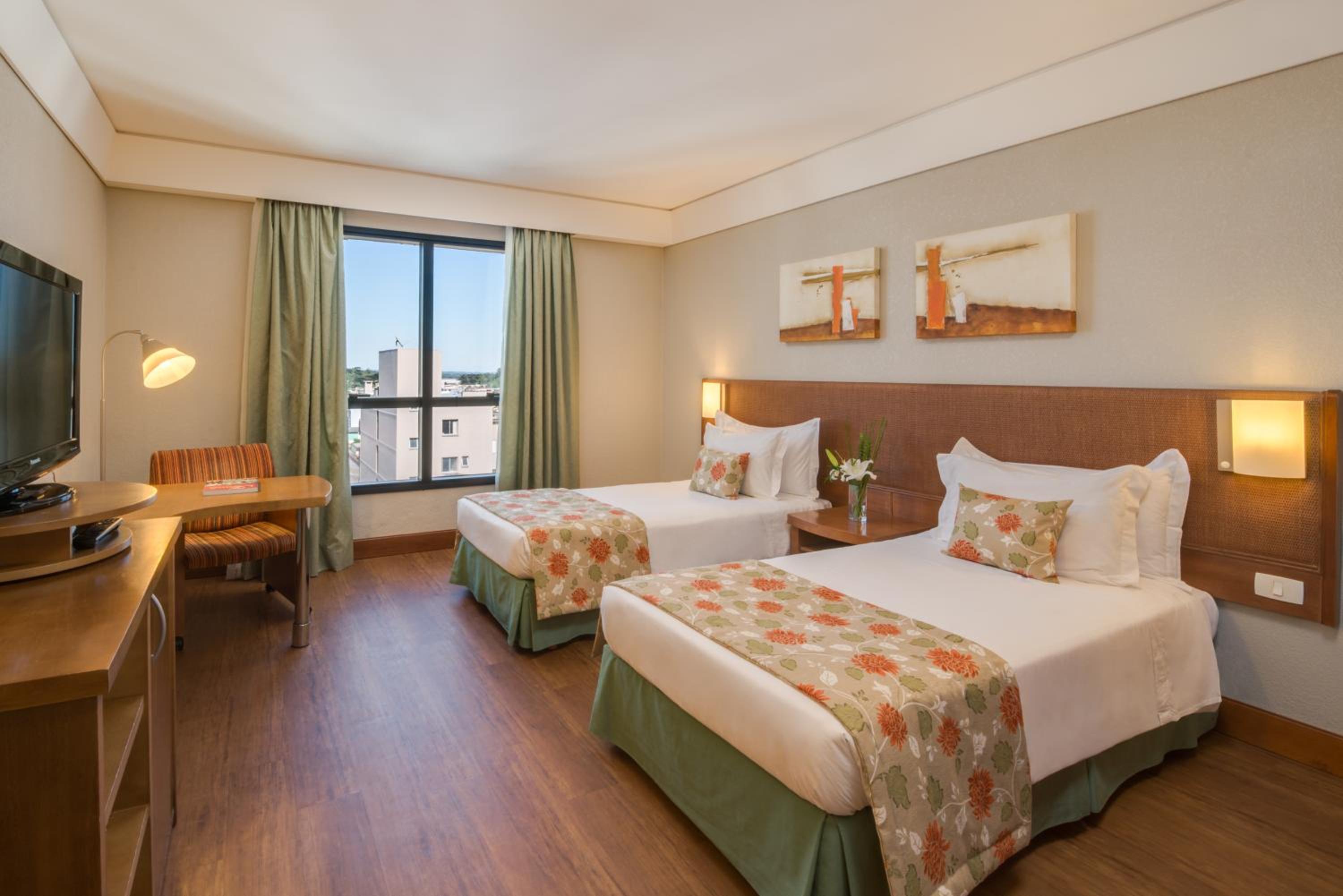 Luxury Twin Room - Photo 1