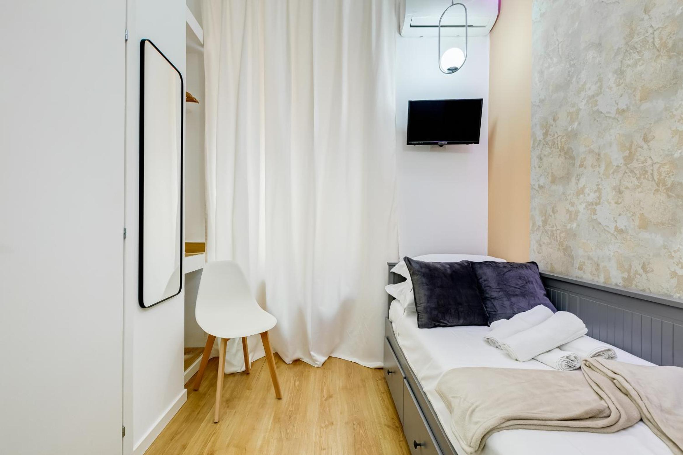 Budget Single Room photo 2