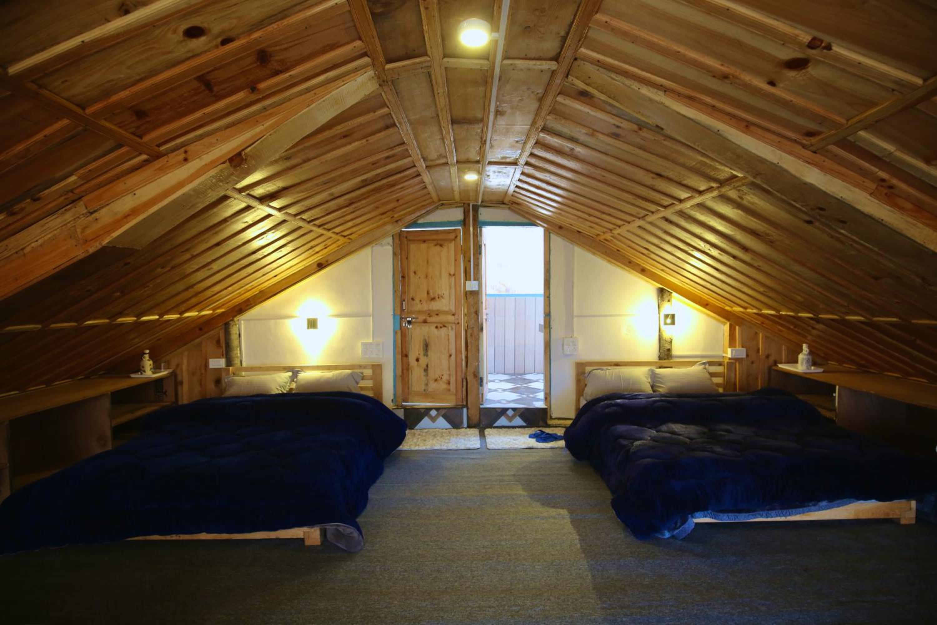 Superior Queen Room with Two Queen Beds photo 3