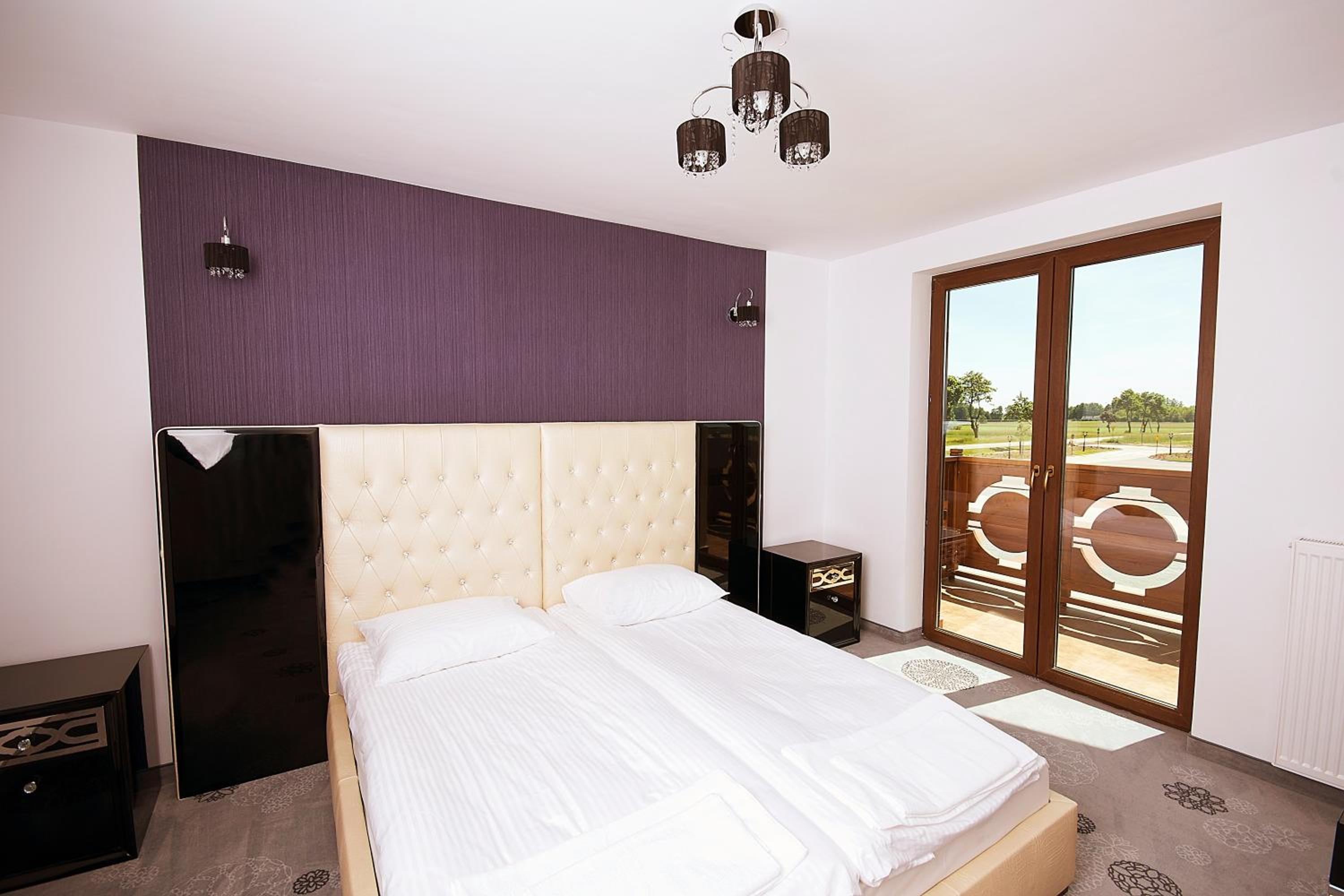 Suite - Photo 2