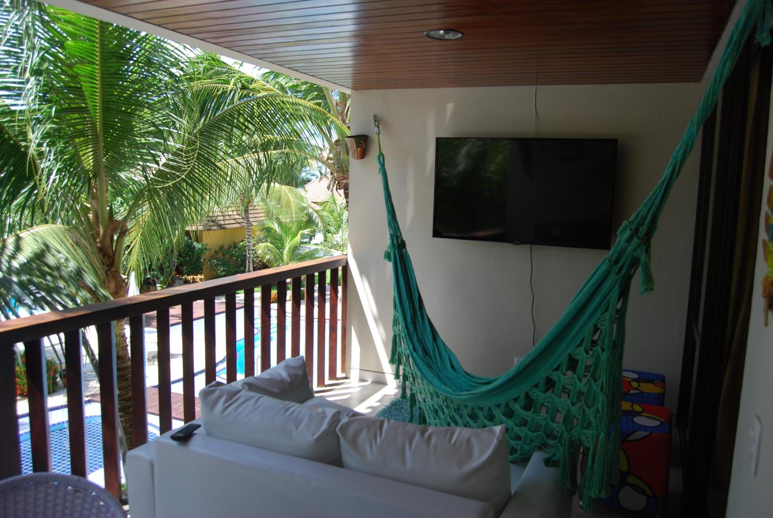 Two-Bedroom Apartment with Pool View - Vila Marlin  - Photo 10
